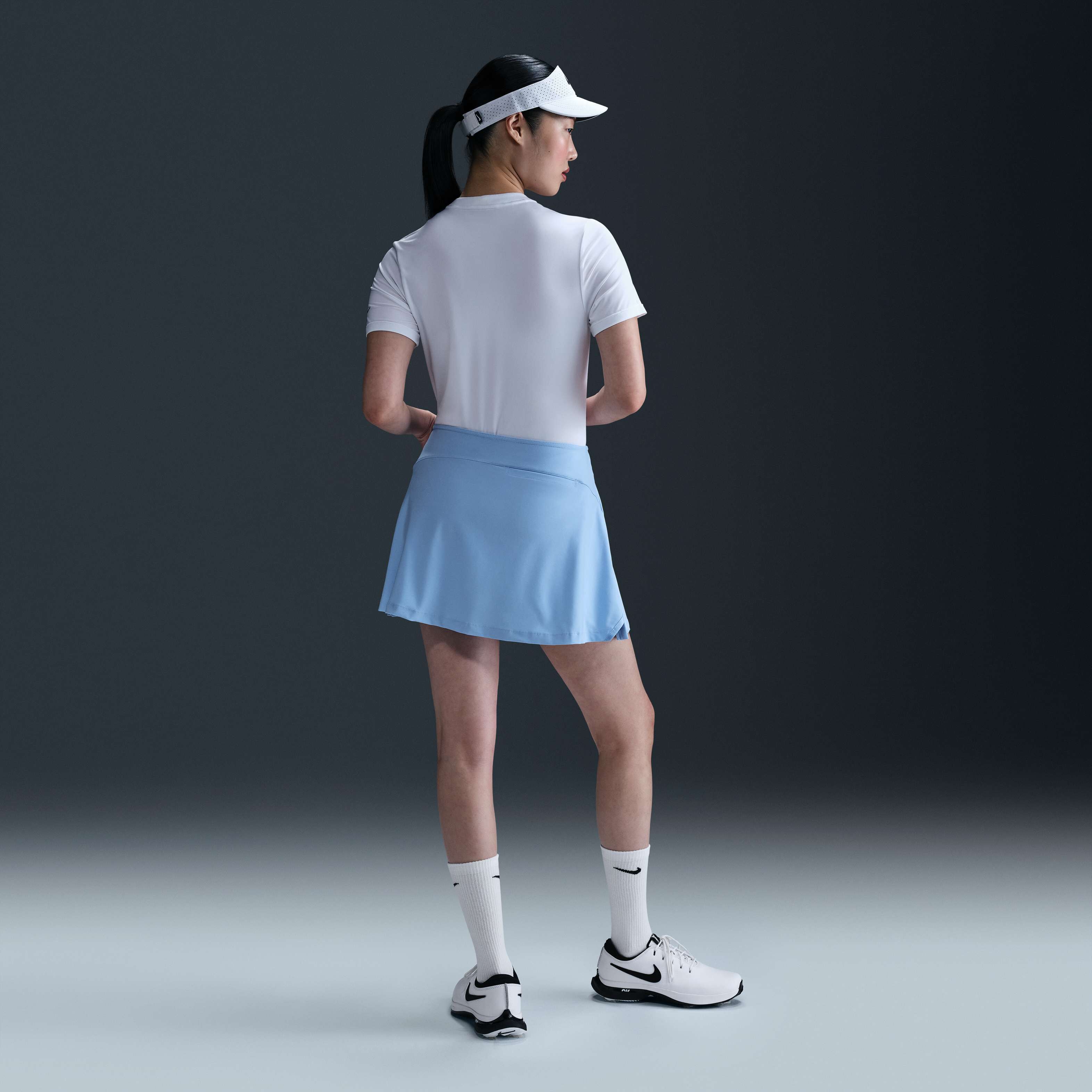 نايكي تور image number 3