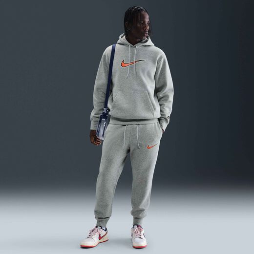 Nike Sportswear Club