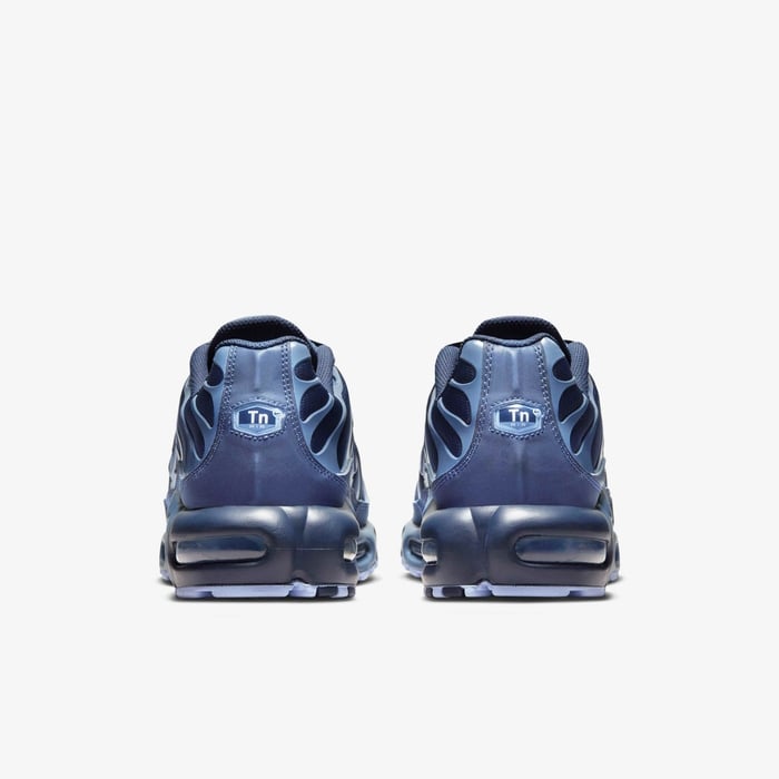 نايكي اير ماكس بلس image number 5 نايكي اير ماكس بلس image number 5