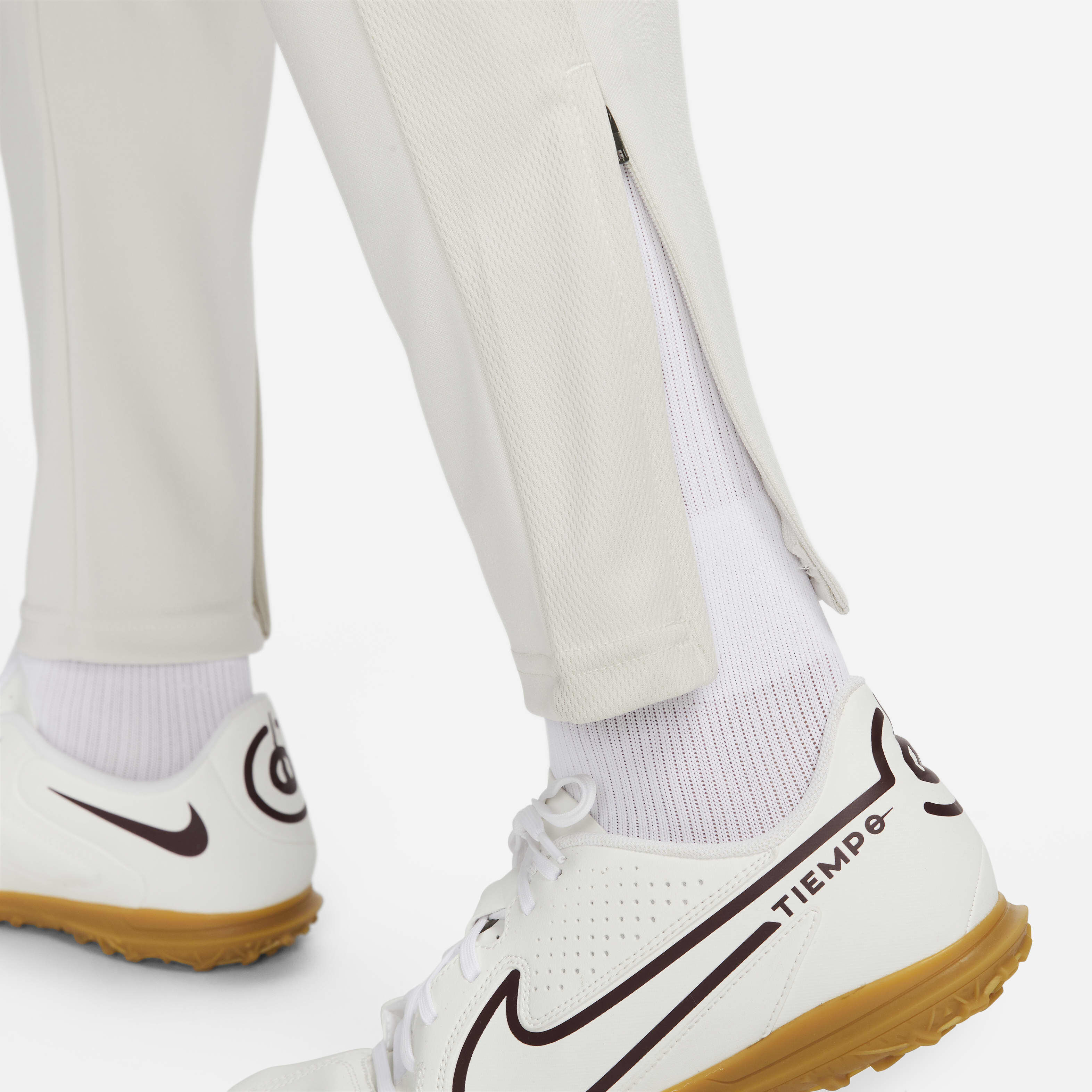 نايكي دراي-فت أكاديمي image number 4