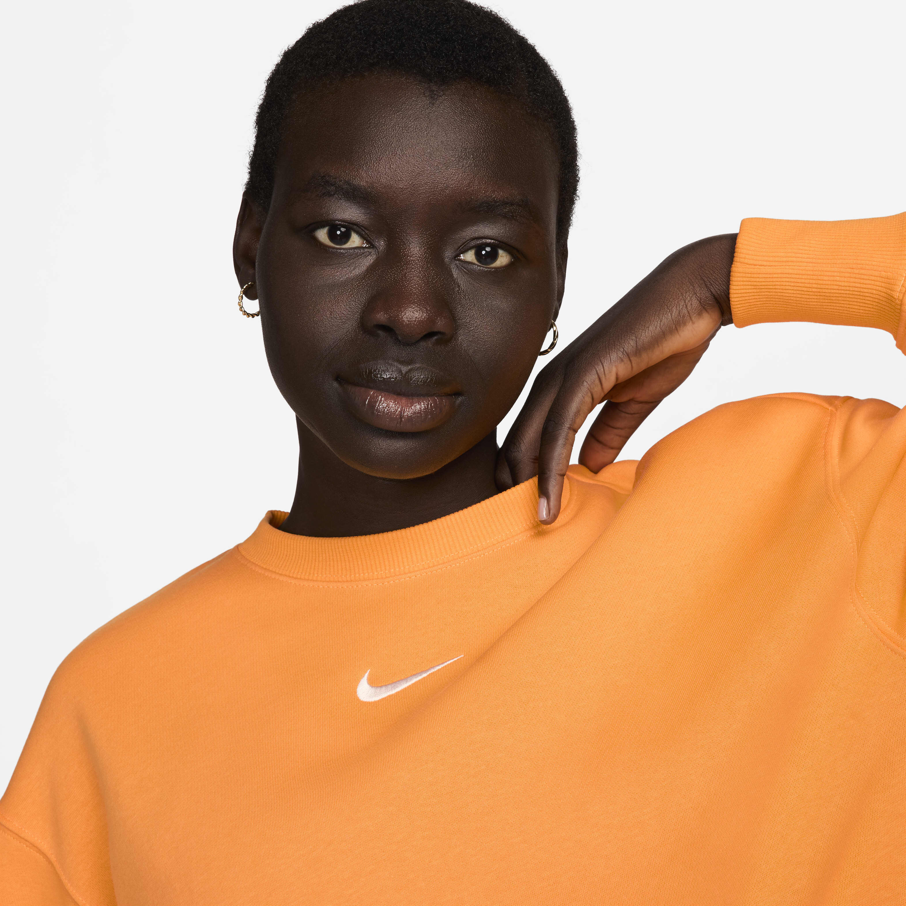 نايكي سبورتسوير فينكس فليس image number 2