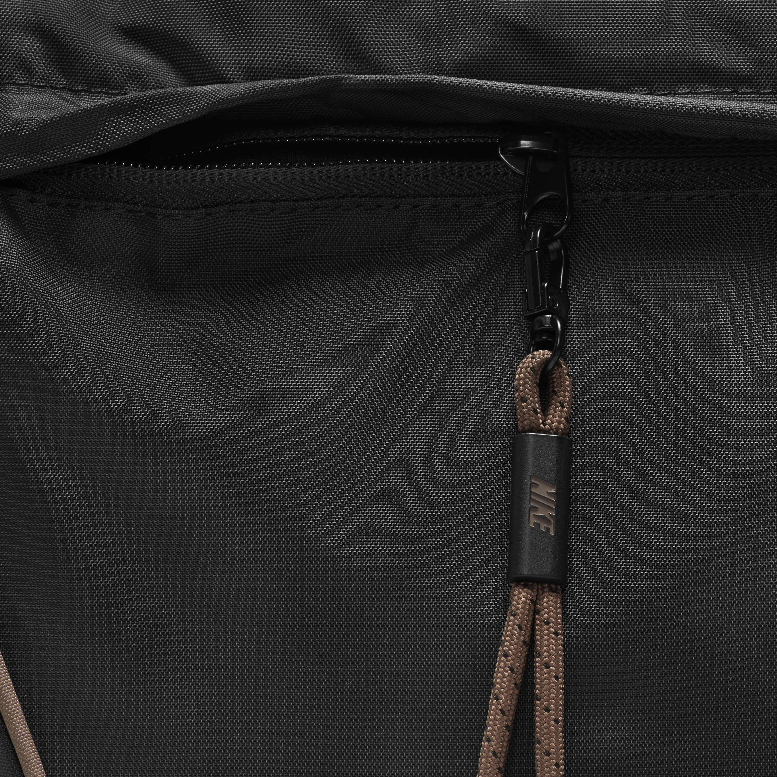 Nike Sportswear Essentials image number 5