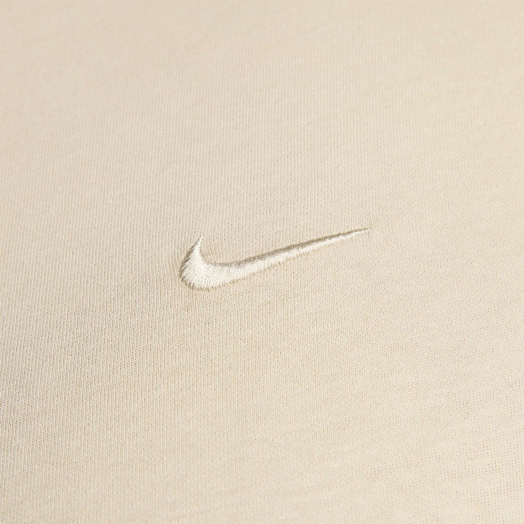 Zoom image