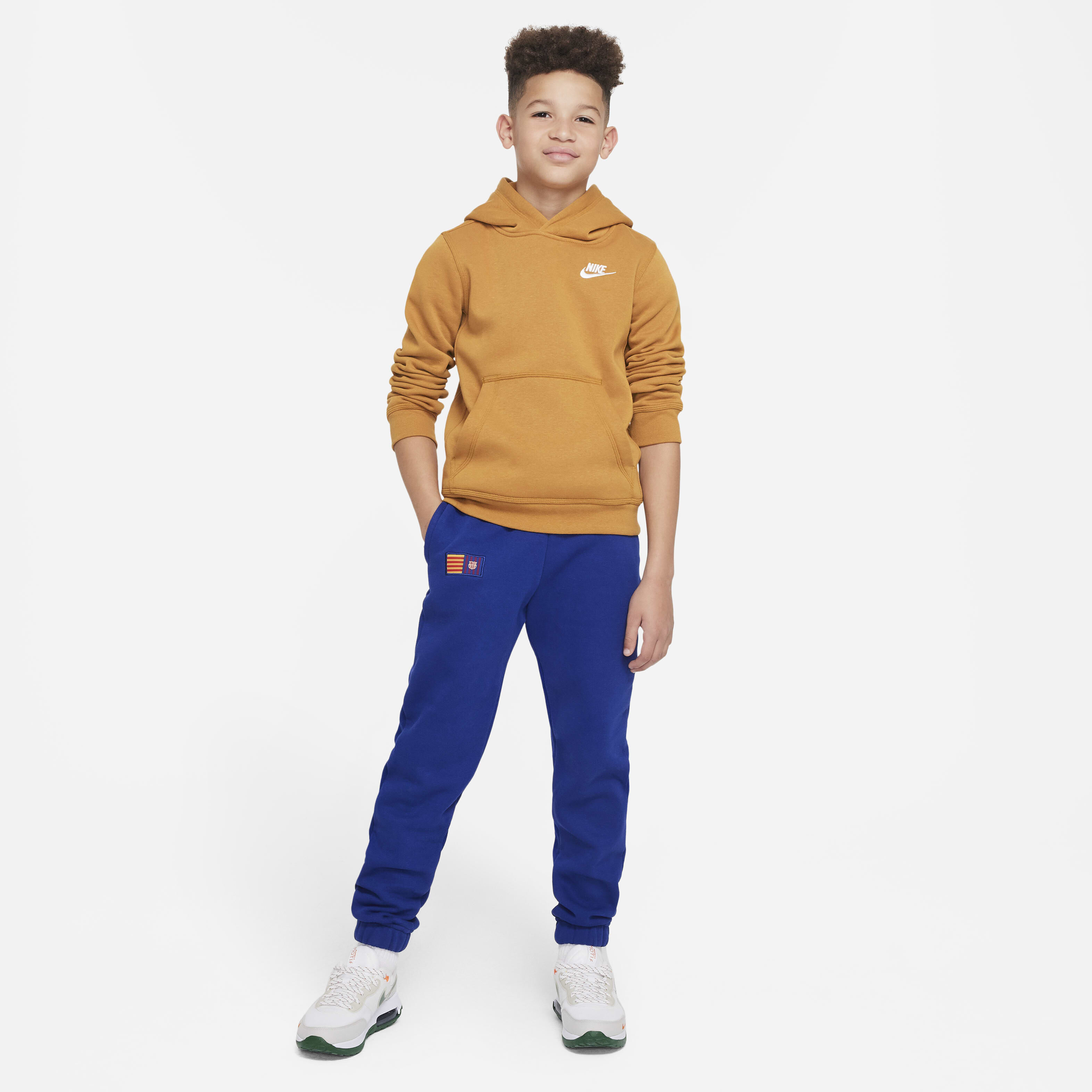 F.C بارشلونة image number 6