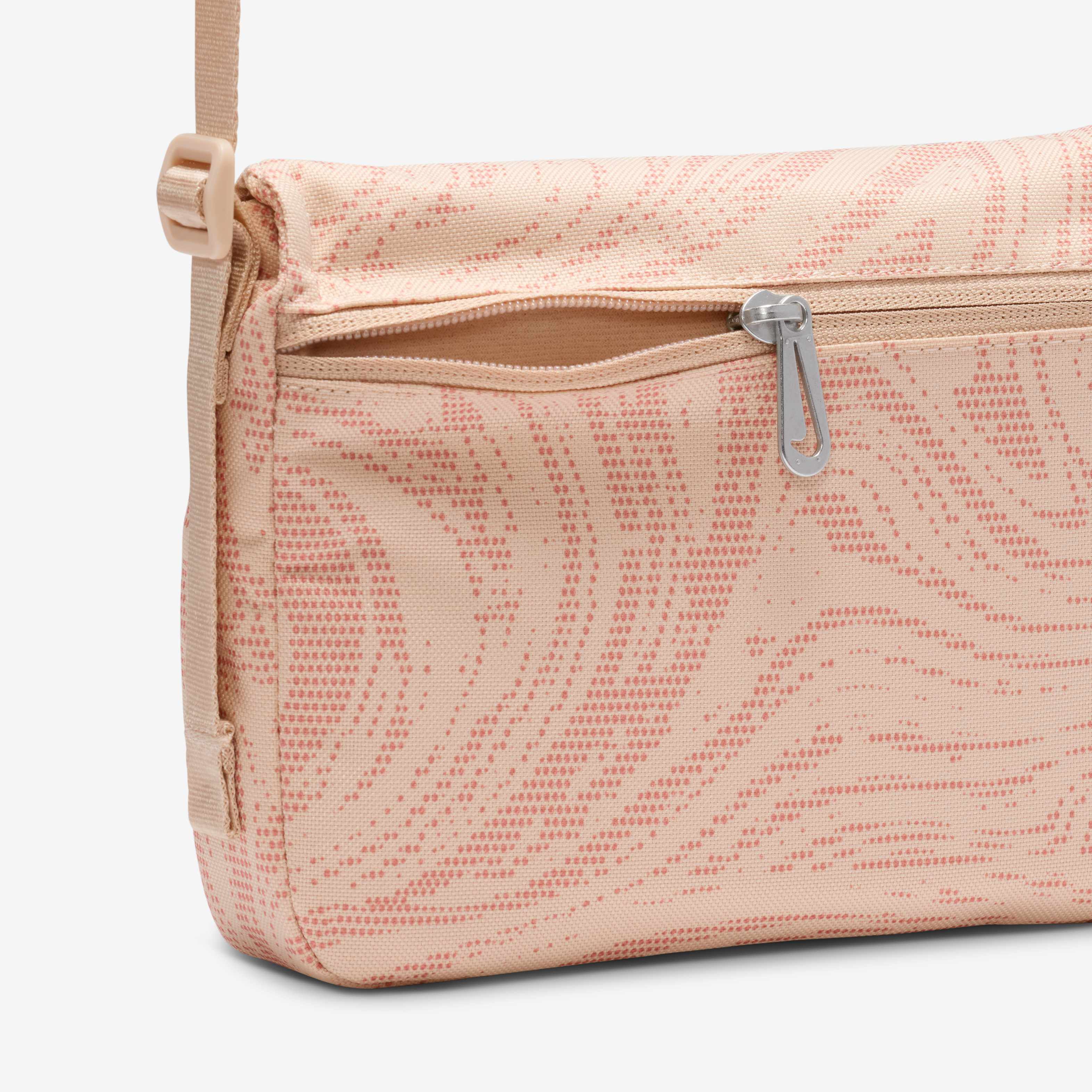 Nike Sportswear Futura 365 image number 5