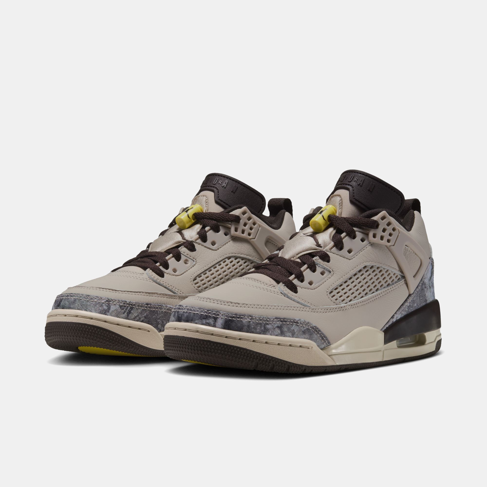 Jordan Spizike Low image number 2