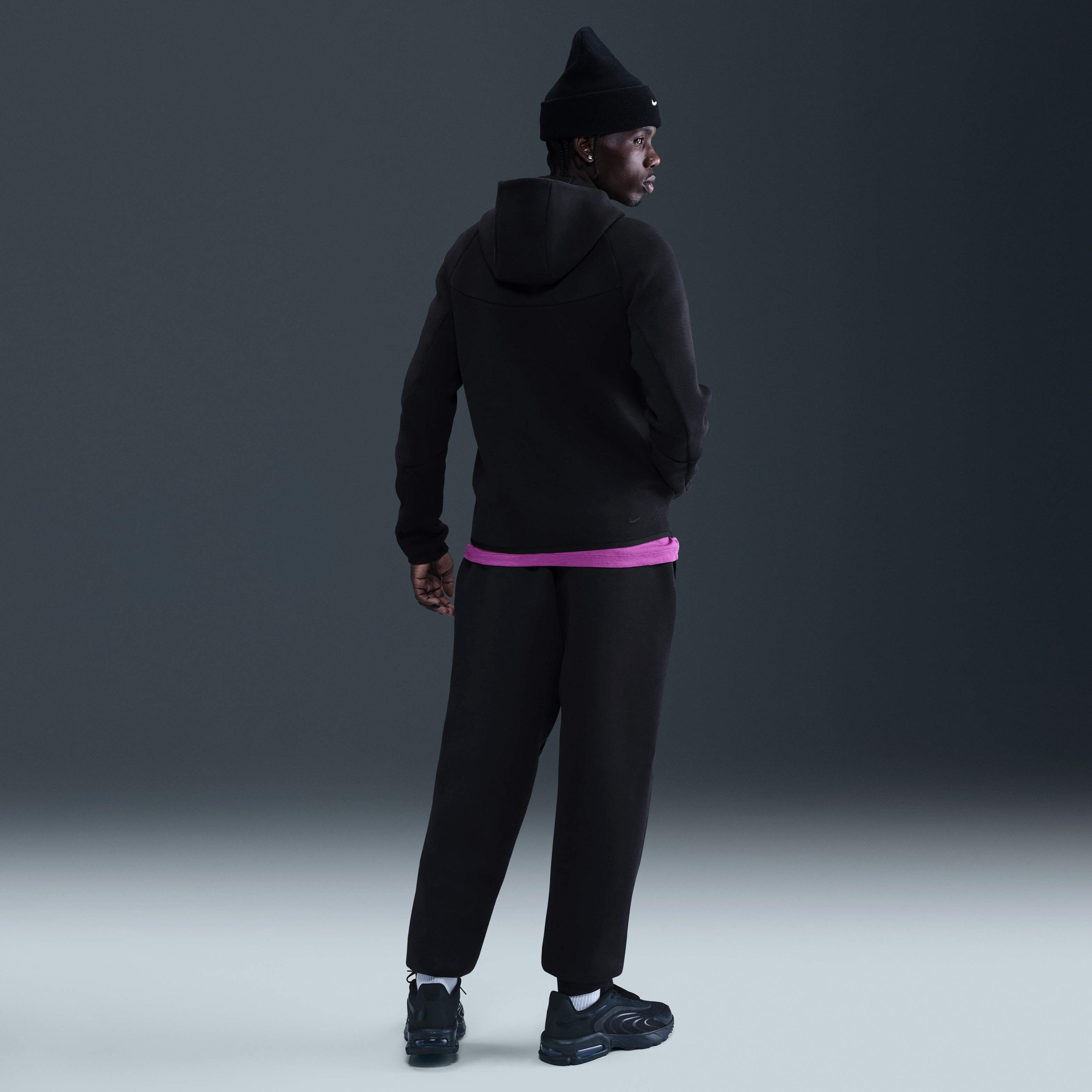 Nike Tech image number 4