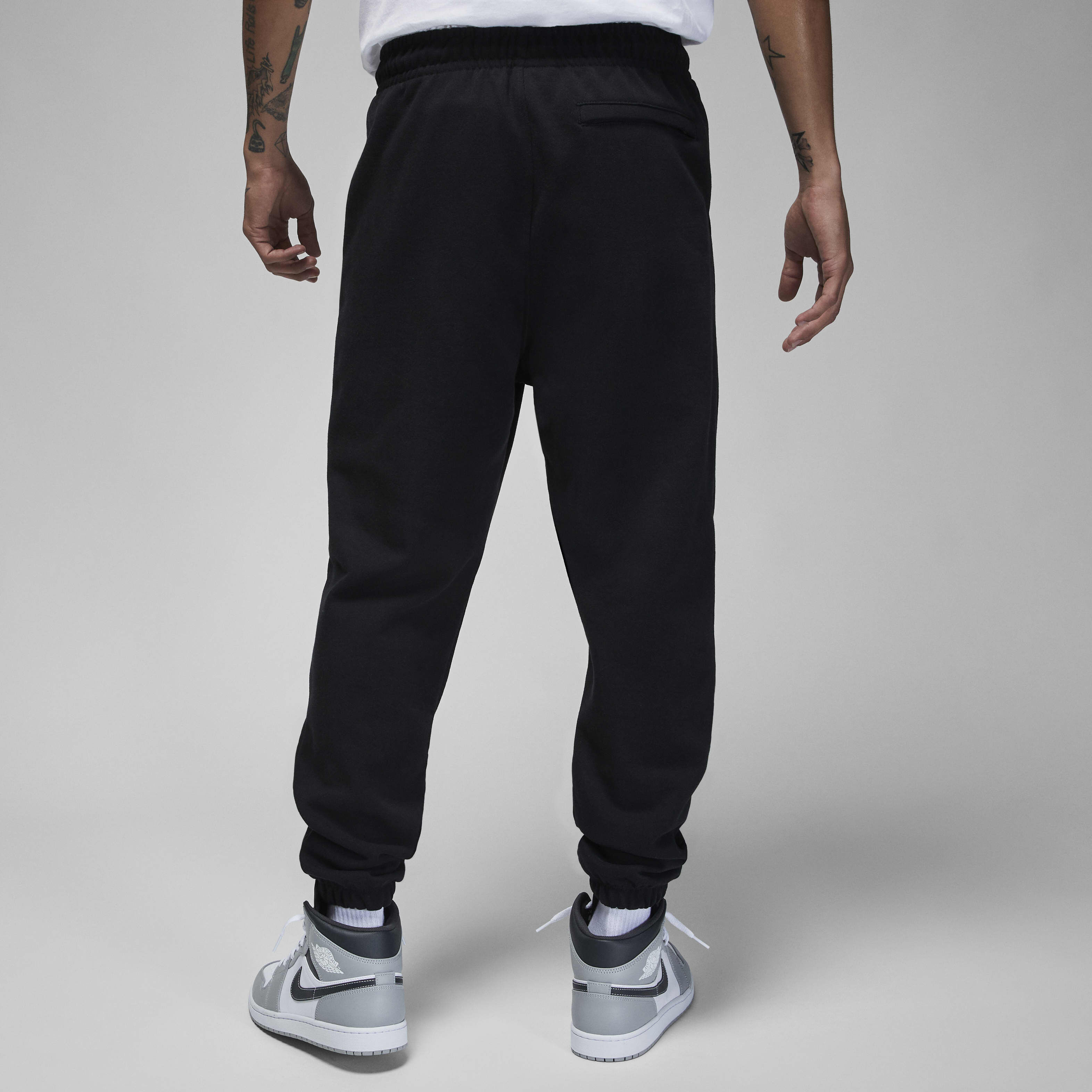 Buy Jordan Flight Fleece Men s Sweatpants Nike UAE Official