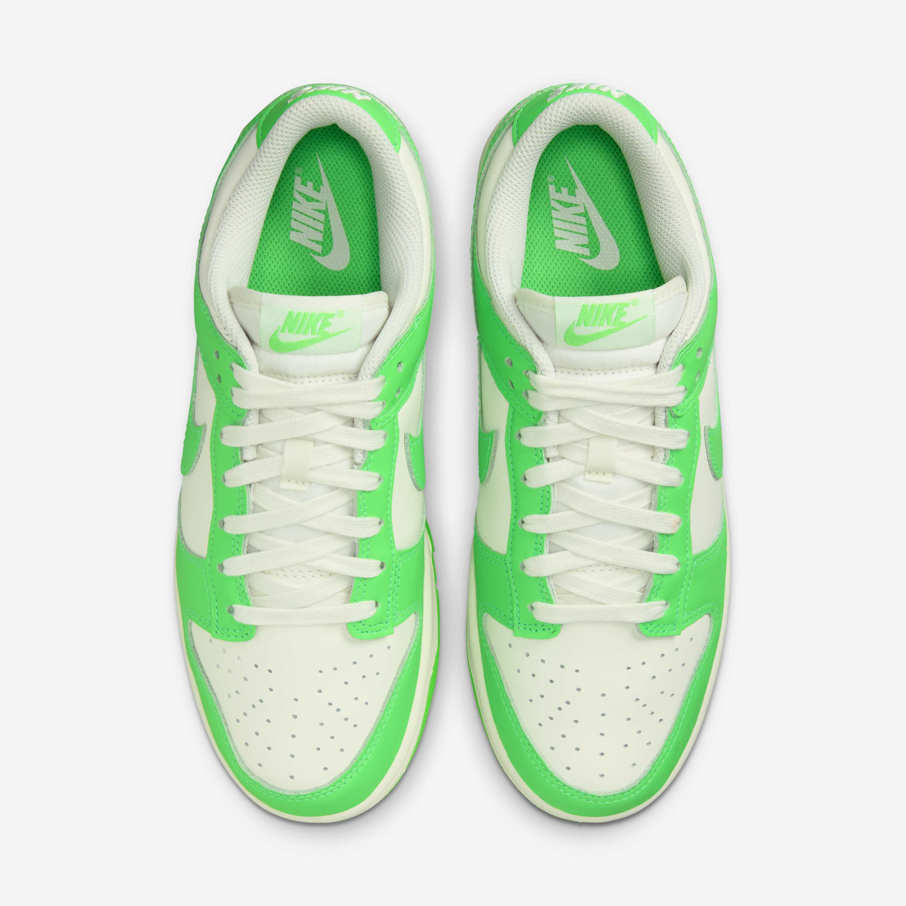 Nike Dunk Low image number 3