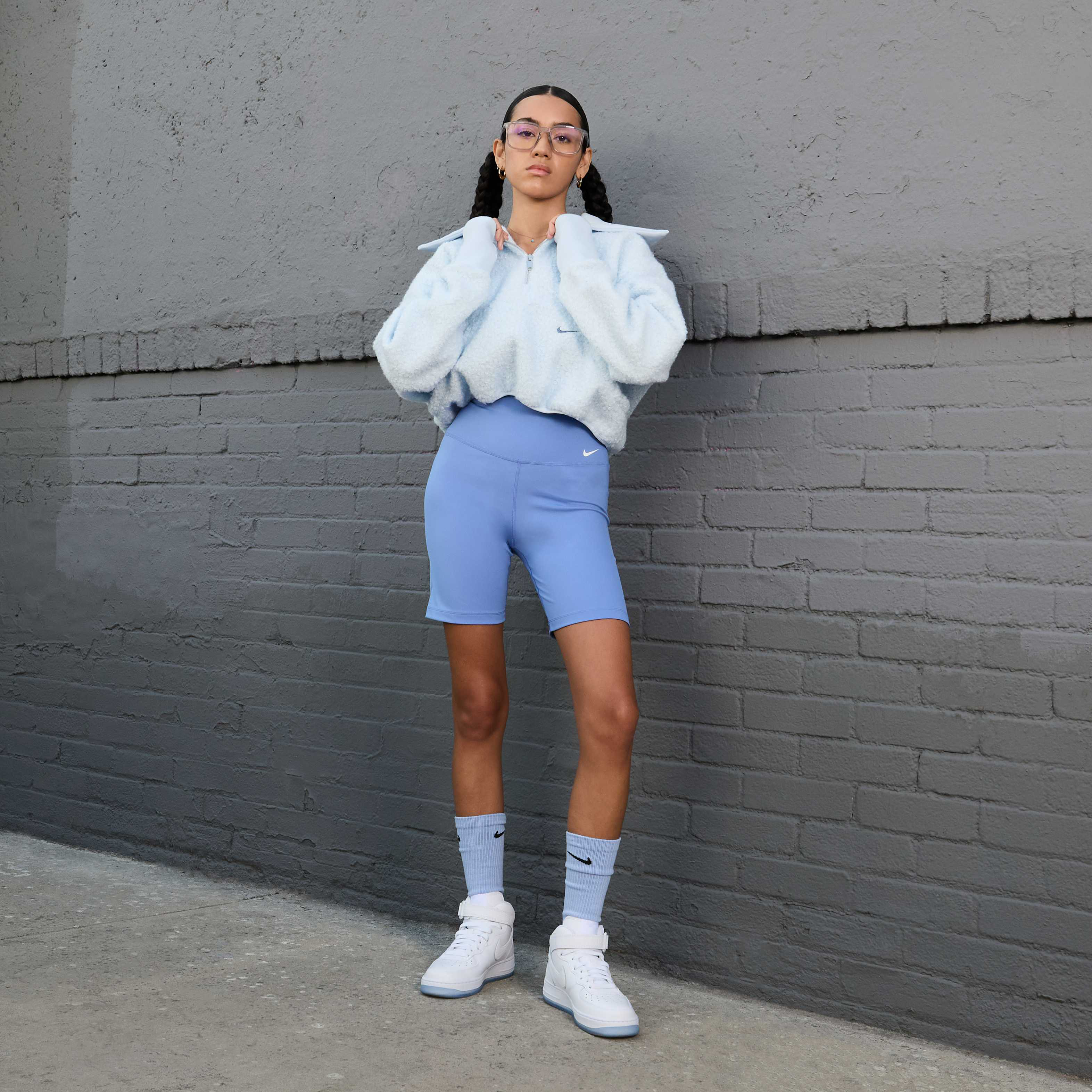 Nike Air Force 1 Mid image number 10