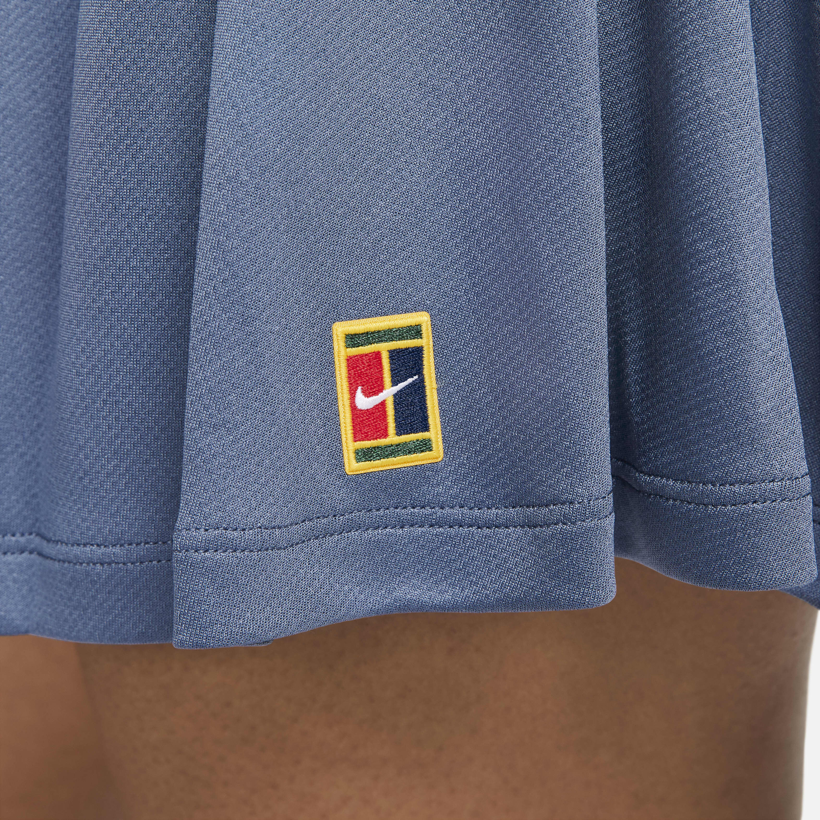 NikeCourt Dri-FIT Heritage image number 3