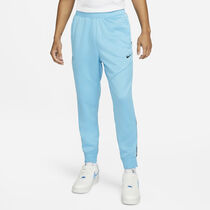 Nike Sportswear Repeat