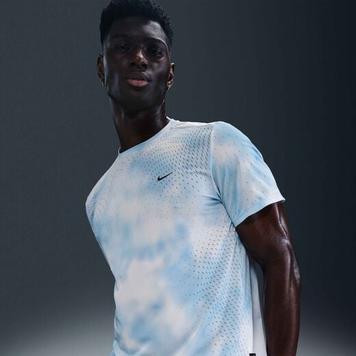 Nike Running Division Breathe Nike Running Division Breathe