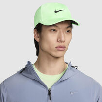 Nike Dri-FIT Club