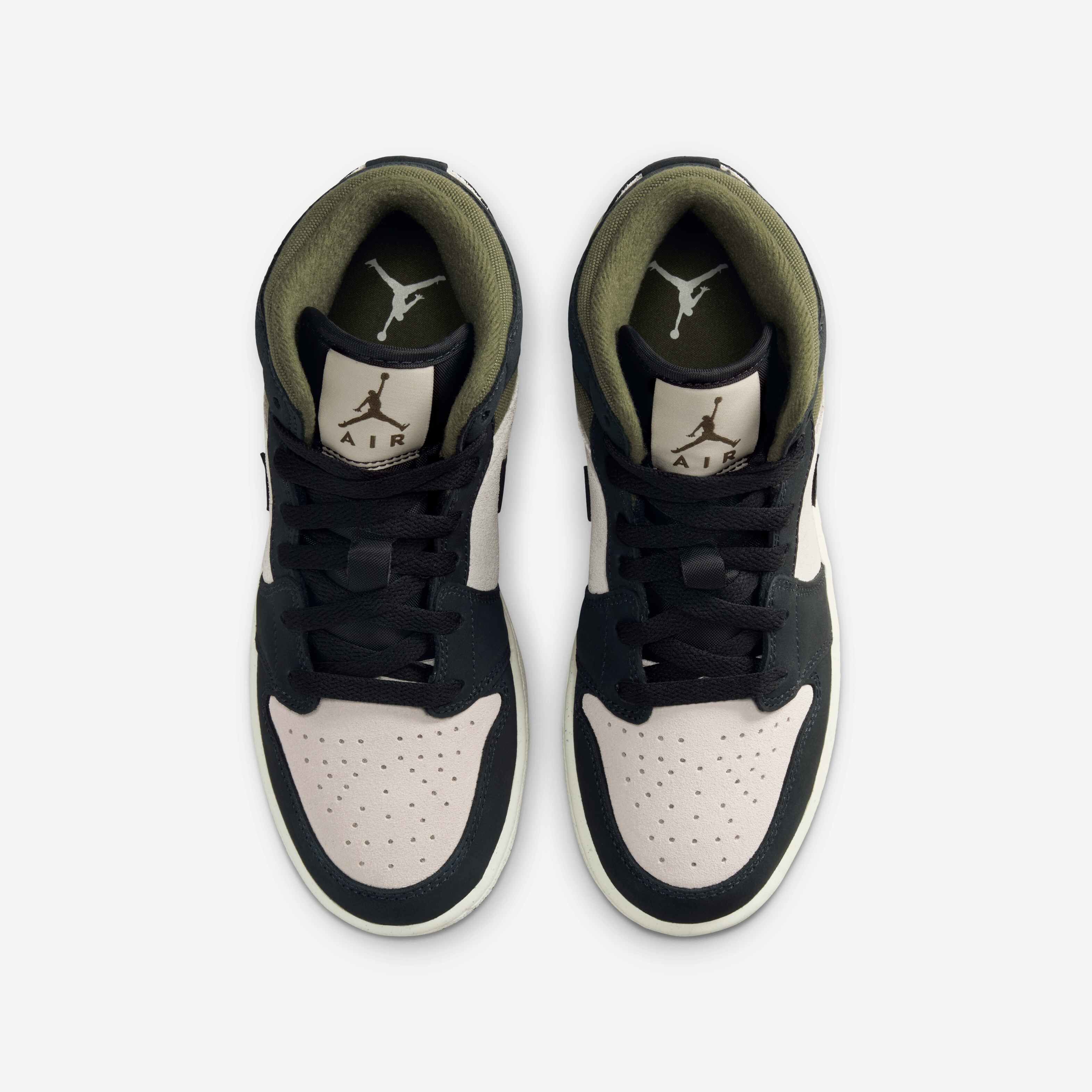 Air Jordan 1 Mid image number 3