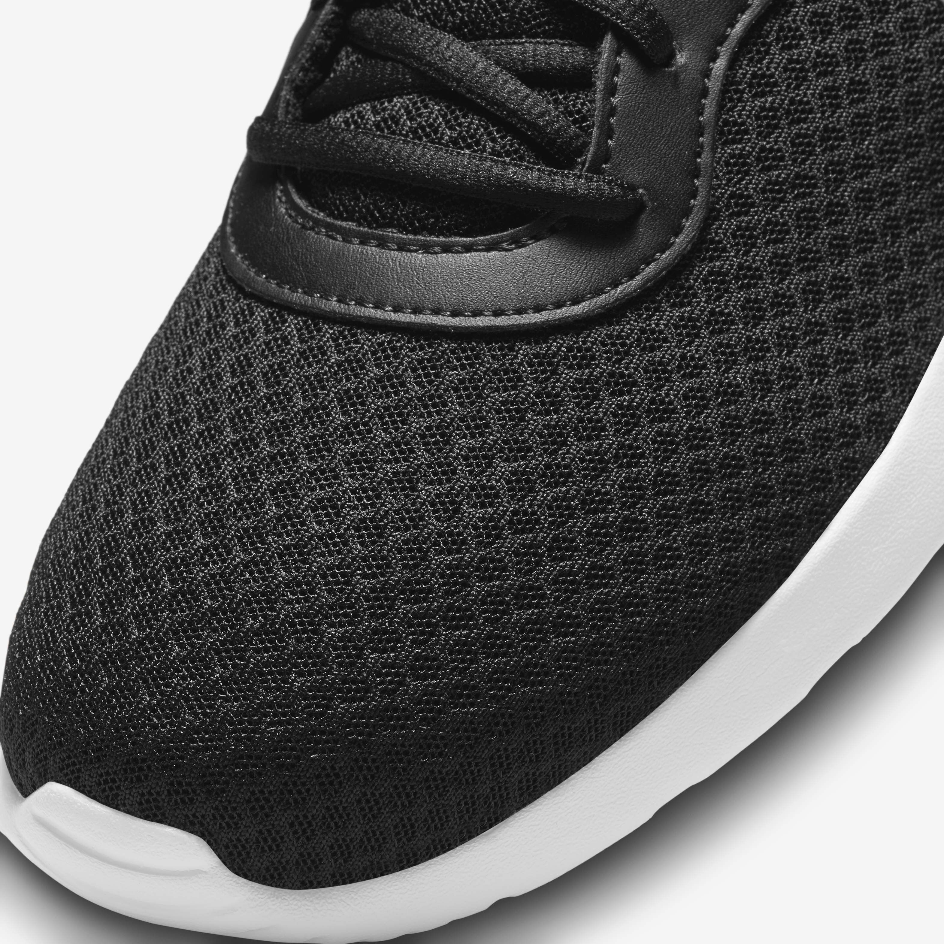 Nike tanjun mens price clearance