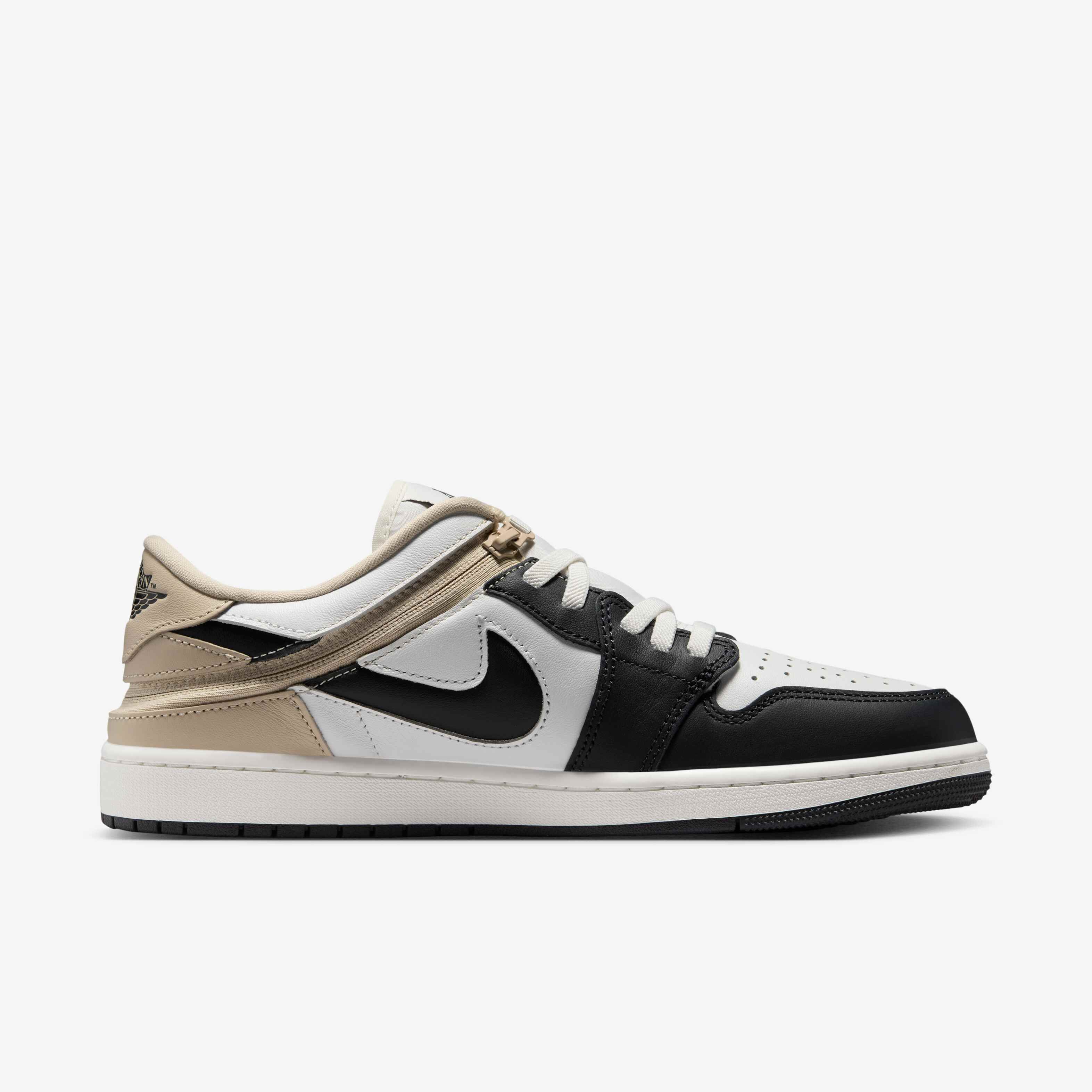 اير جوردن 1 لو ايزي اون image number 2