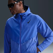 Nike AeroSwift