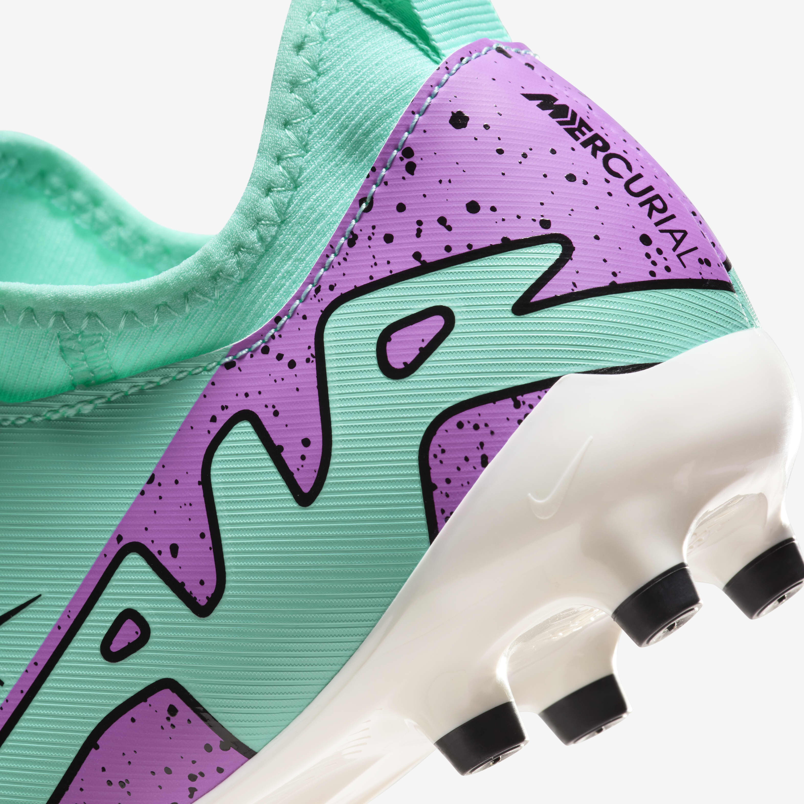 نايكي جونيور ميركيوريال فيبور 15 أكاديمي image number 8