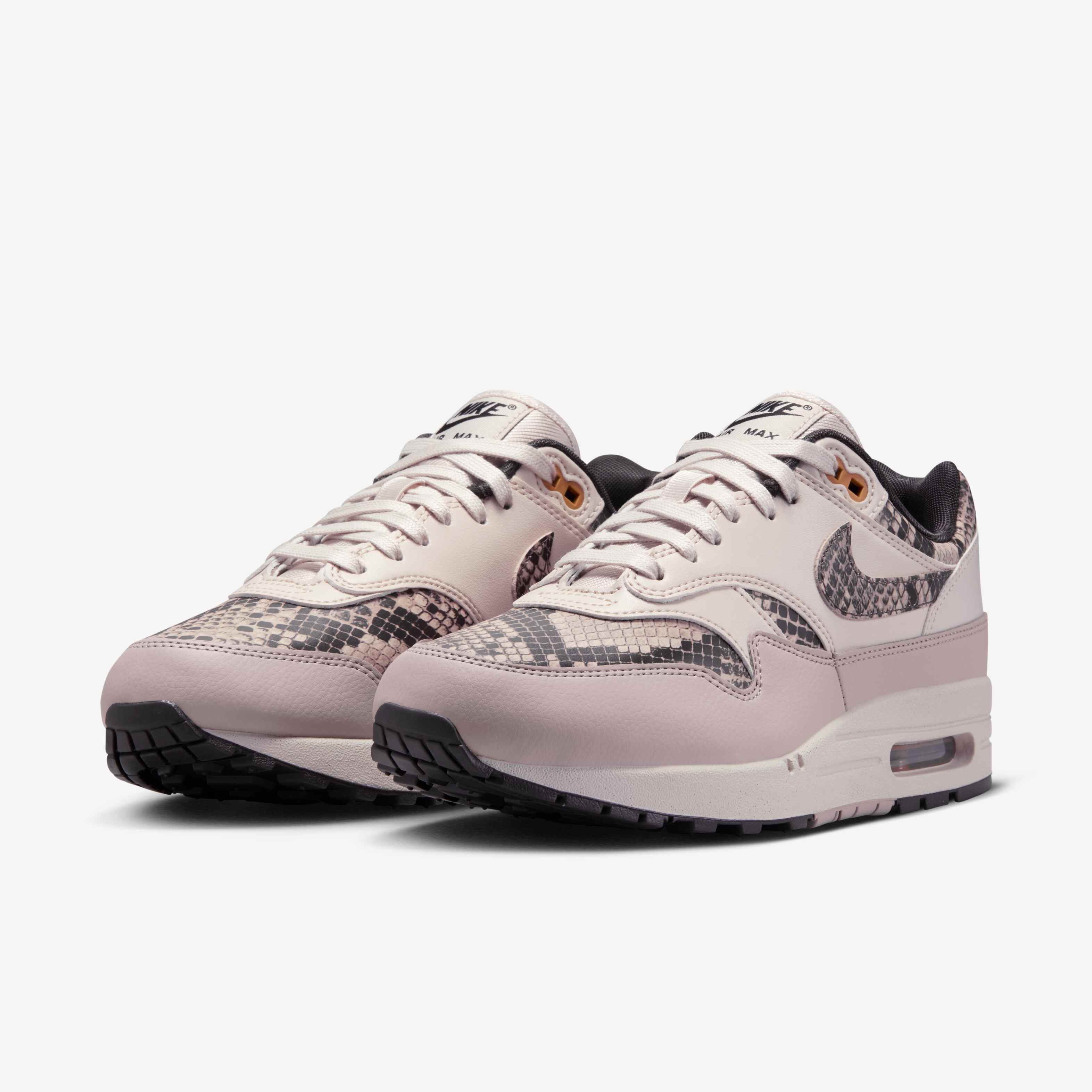 Nike Air Max 1 '87 image number 4