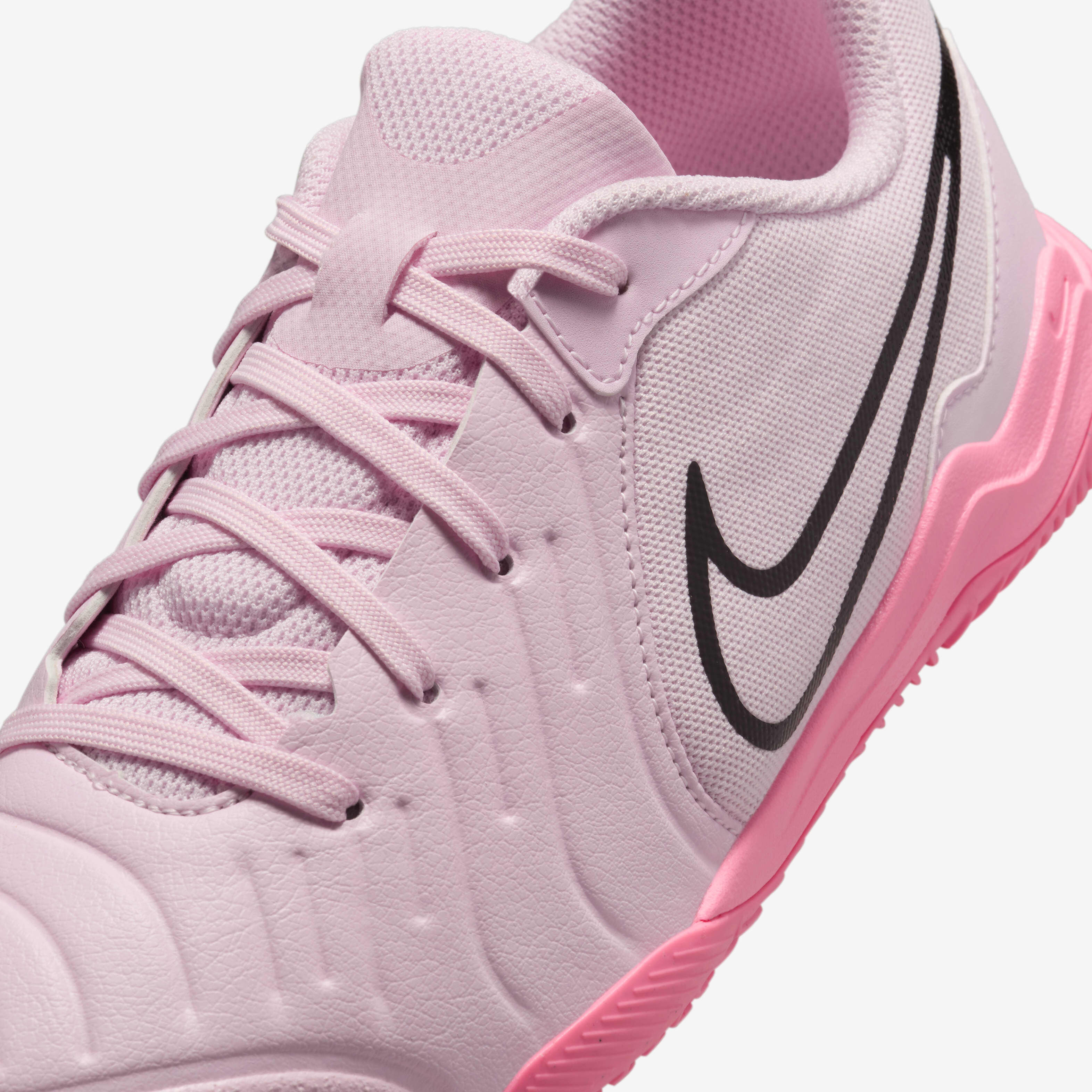 Nike Jr. Tiempo Legend 10 Academy image number 6