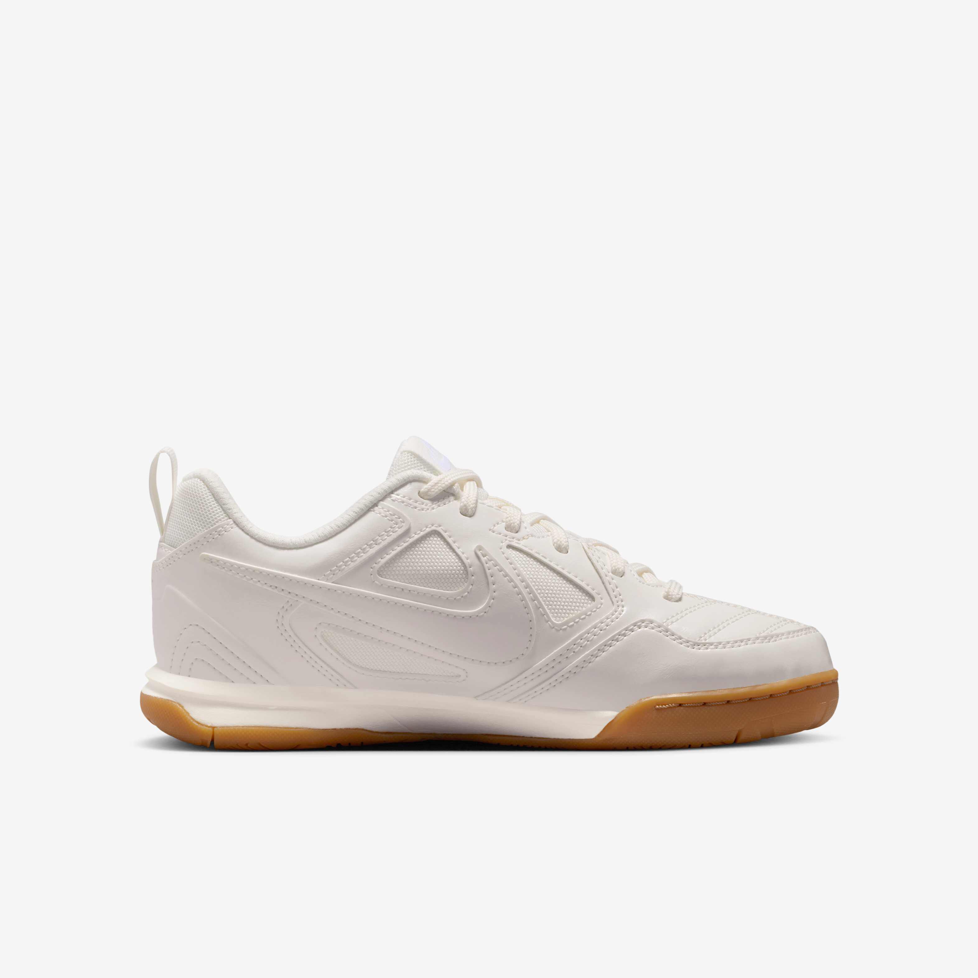 نايكي جاتو LV8 image number 2