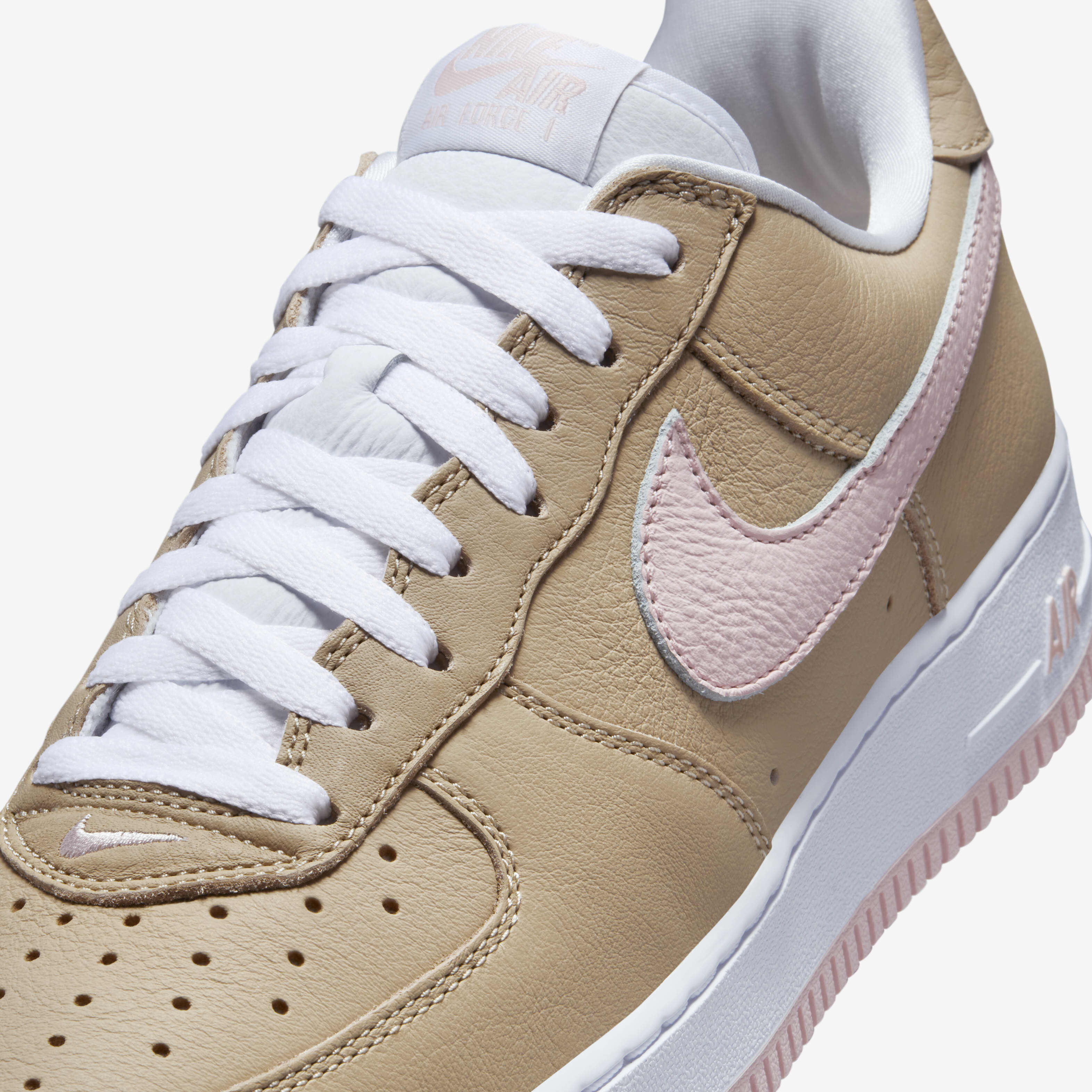 Nike Air Force 1 Low Retro image number 6