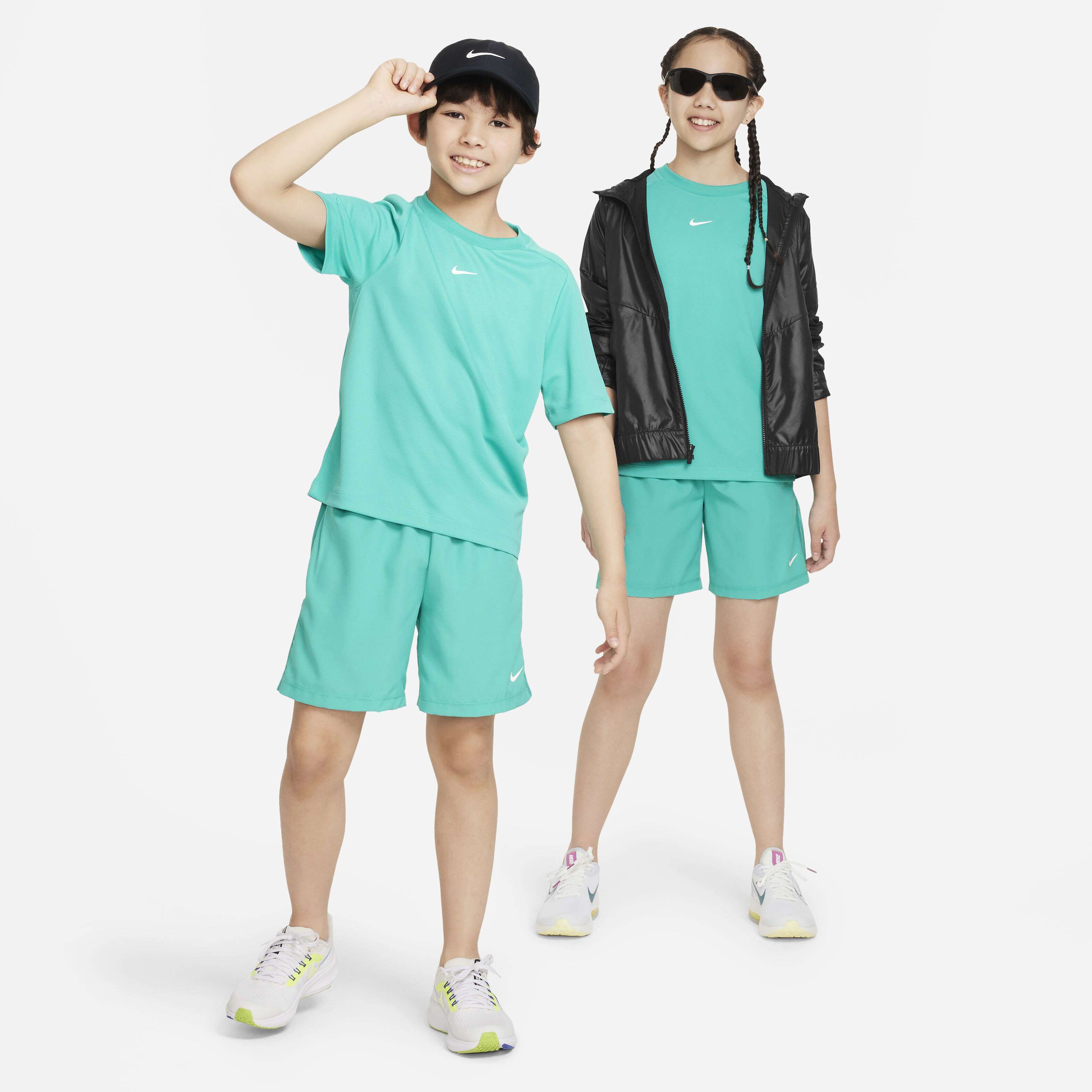 نايكي ملتي image number 7