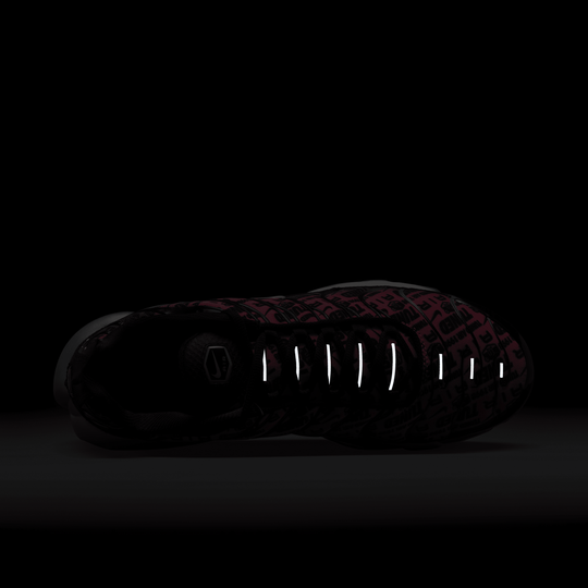Nike tuned 1 mercurial black deals