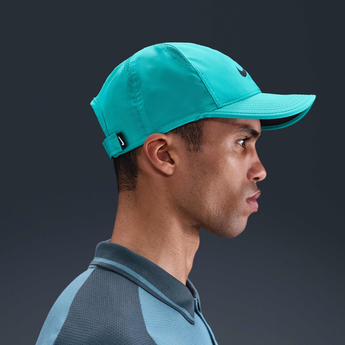 Nike Dri-FIT Club image number 1 Nike Dri-FIT Club image number 1