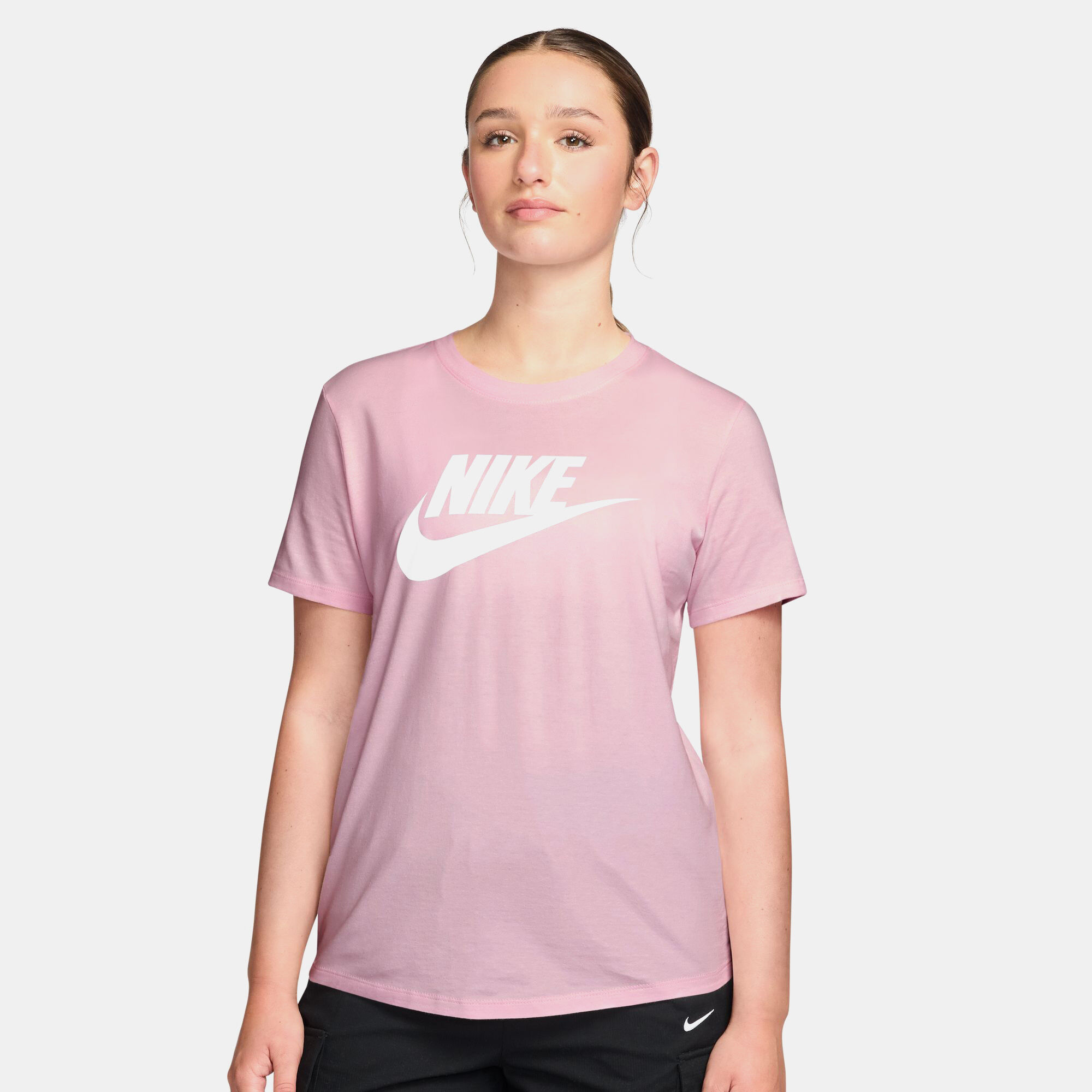 نايكي سبورتسوير اسينشالز image number 0