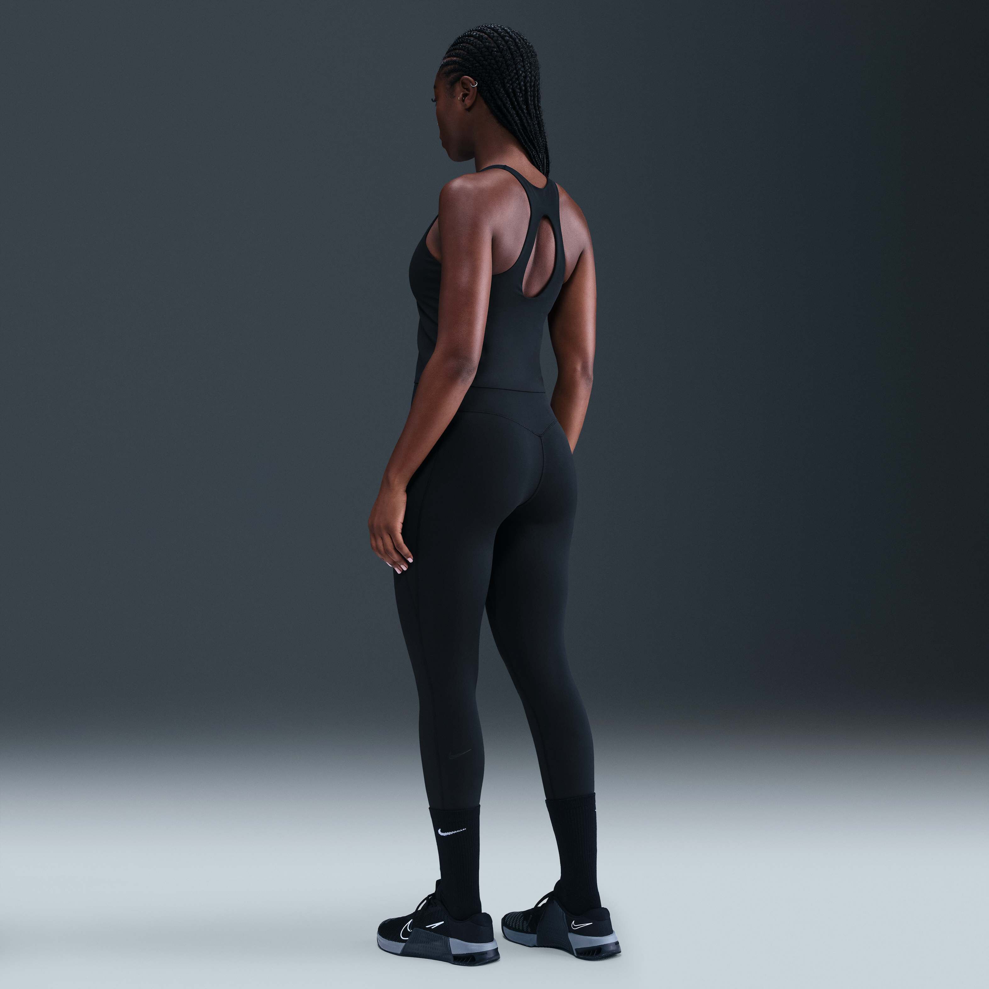 Nike Universa image number 4