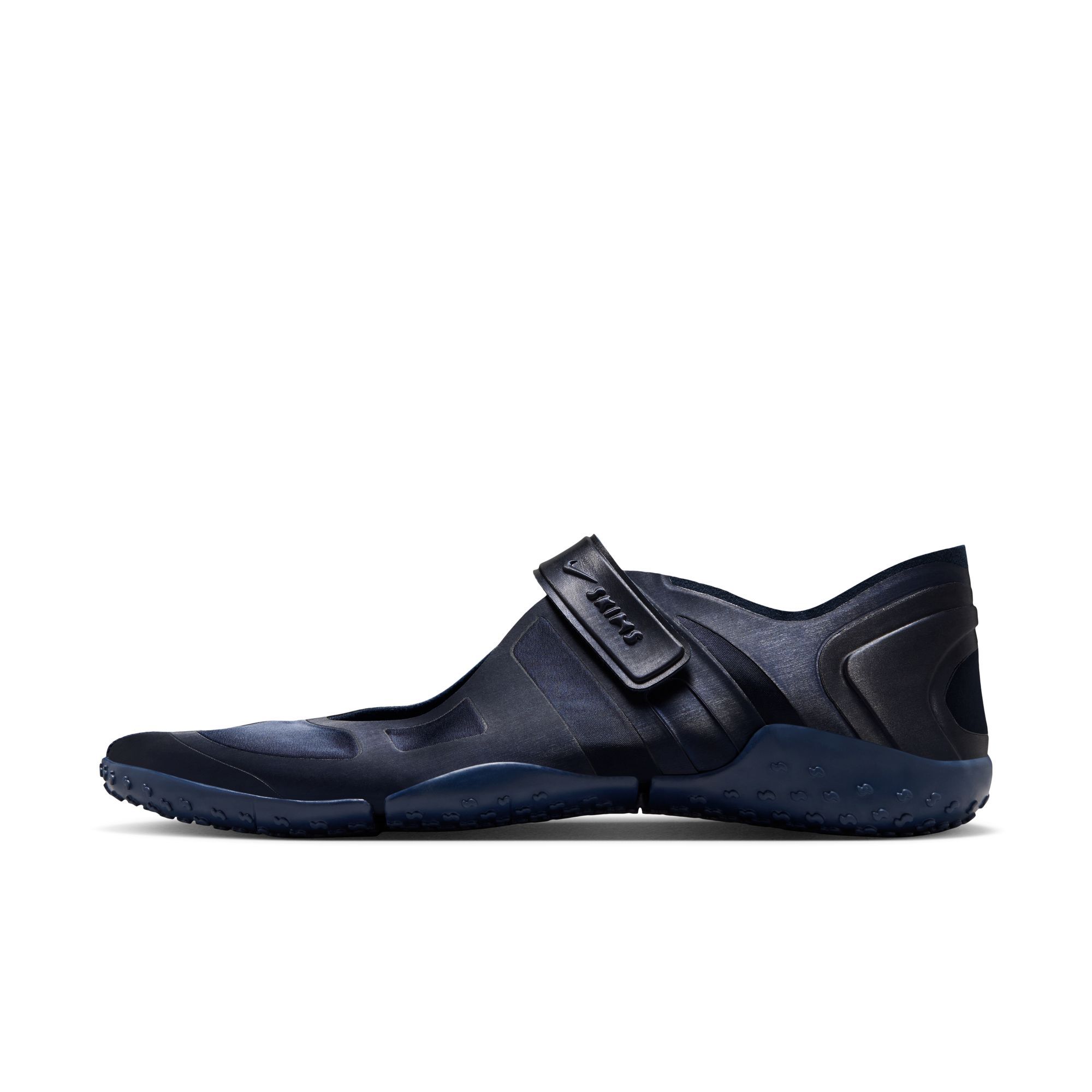 NikeSKIMS ريفت ساتين image number 4