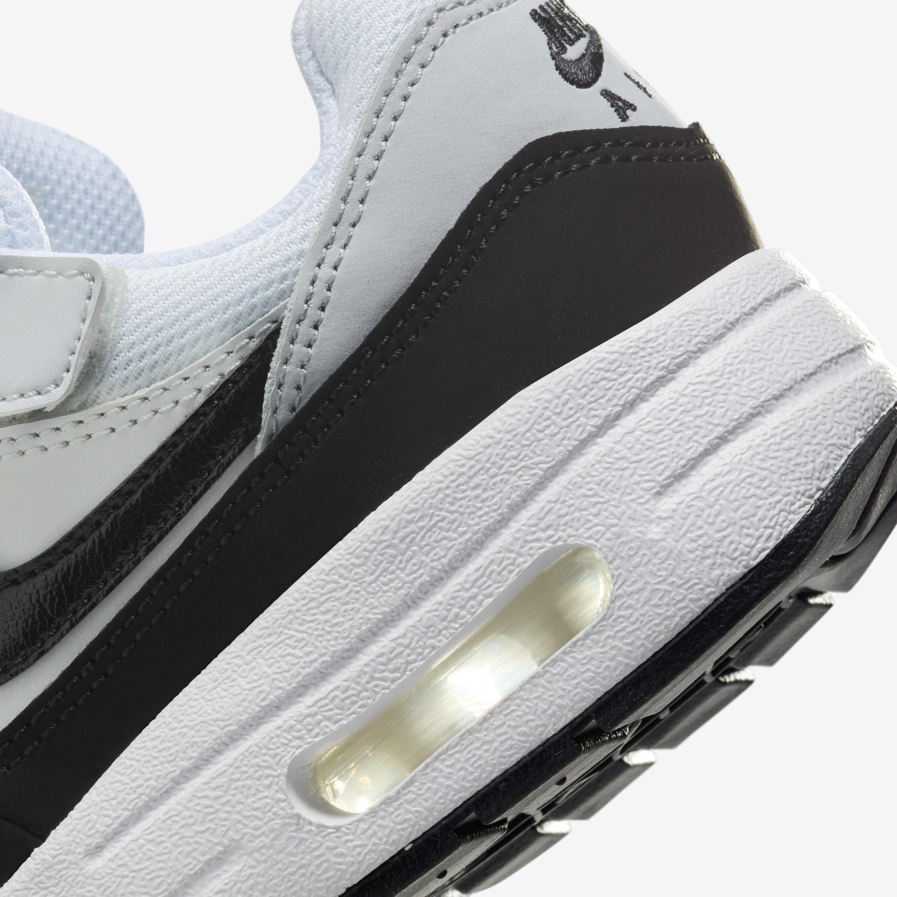 Nike Air Max 1 EasyOn image number 7