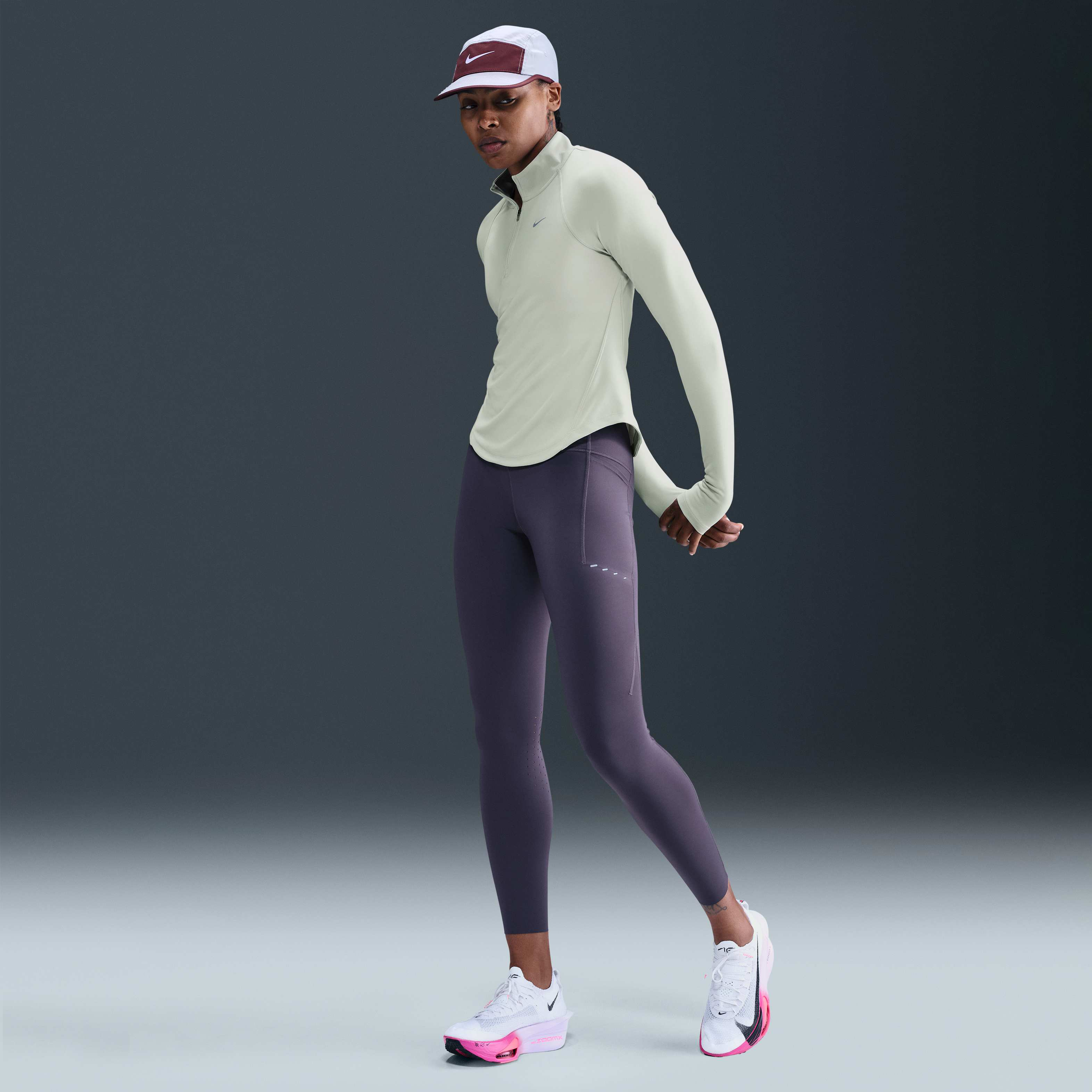 Nike Tempo Swoosh Run image number 3