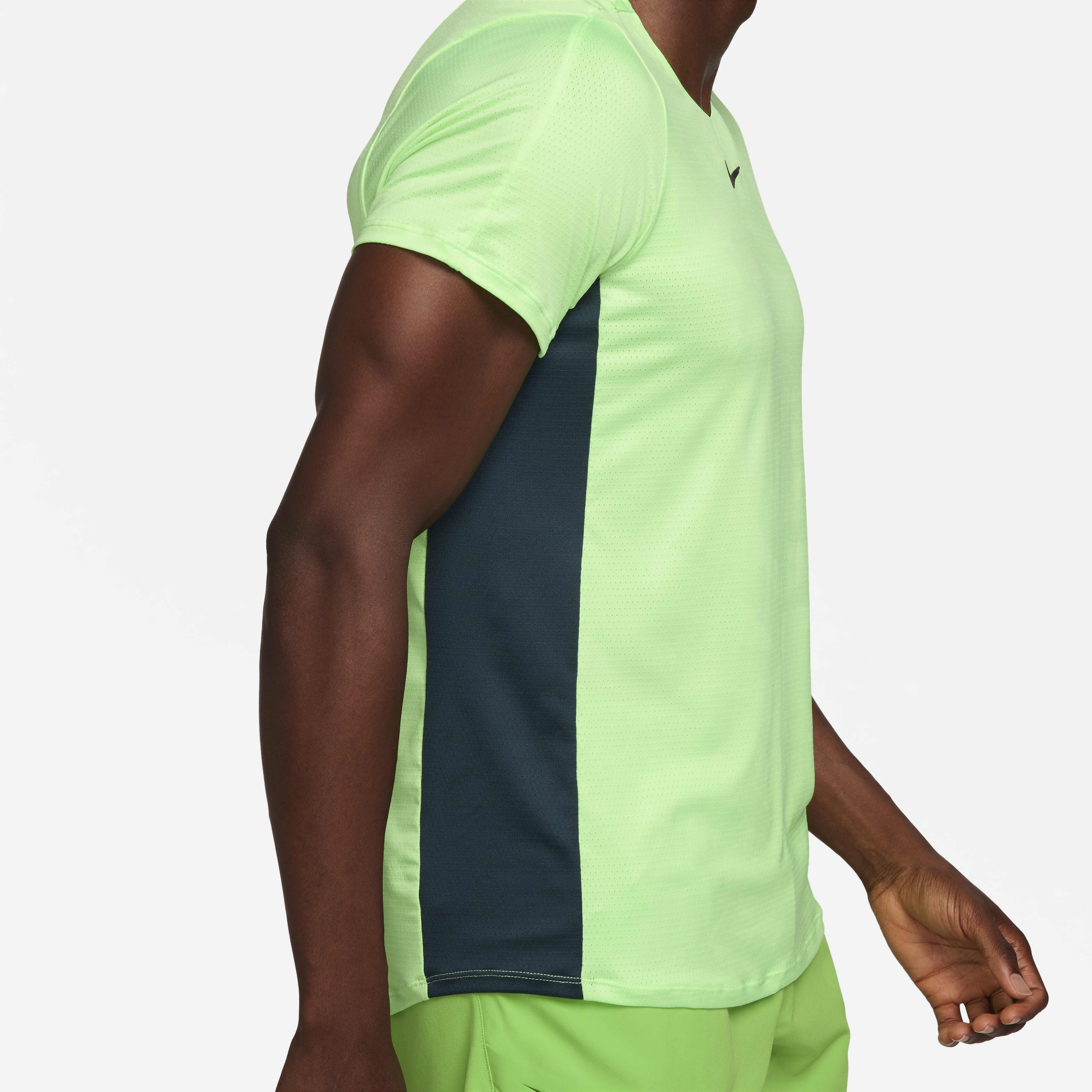 NikeCourt Dri-FIT Advantage image number 3
