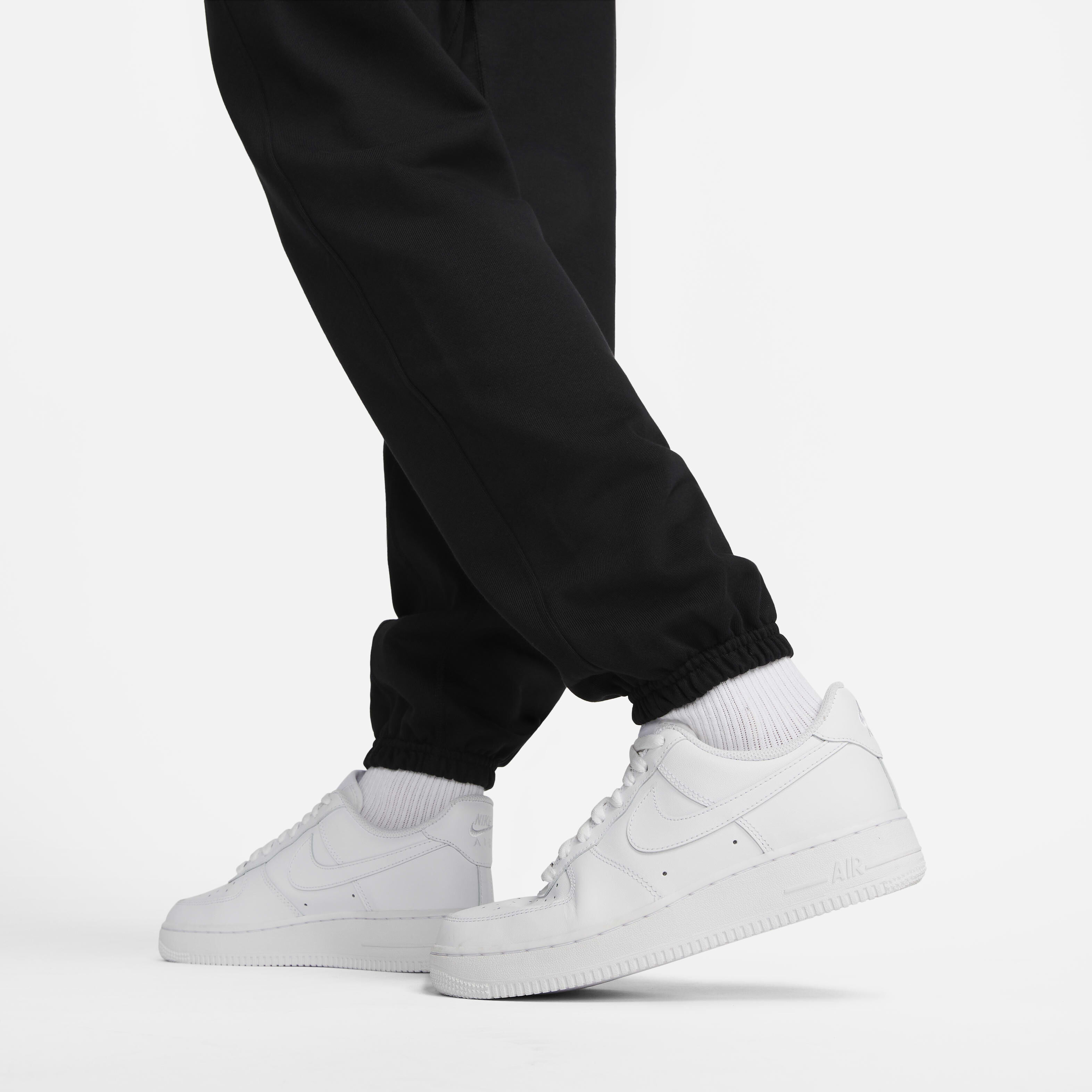 Nike Standard Issue image number 5