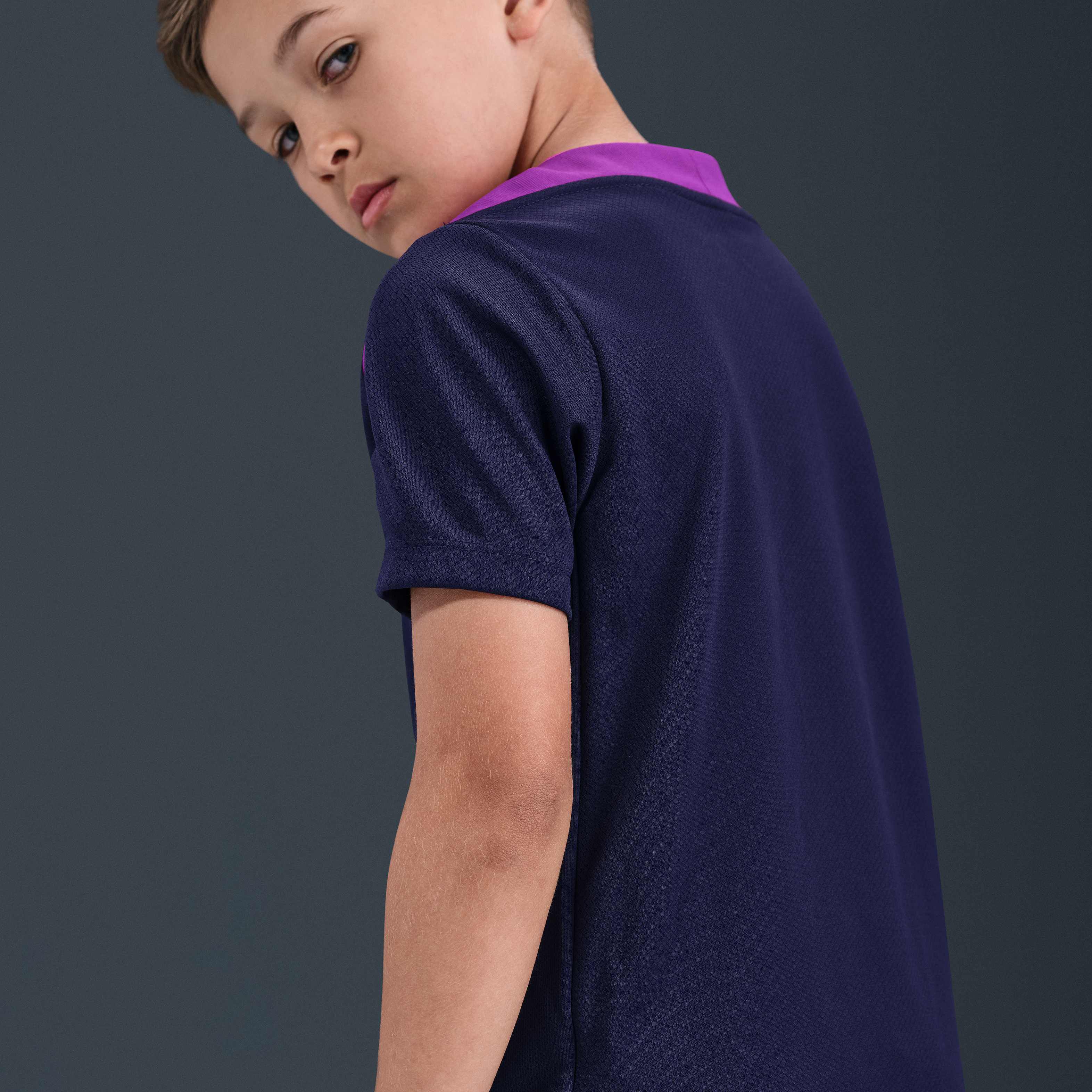 F.C. Barcelona Strike image number 1