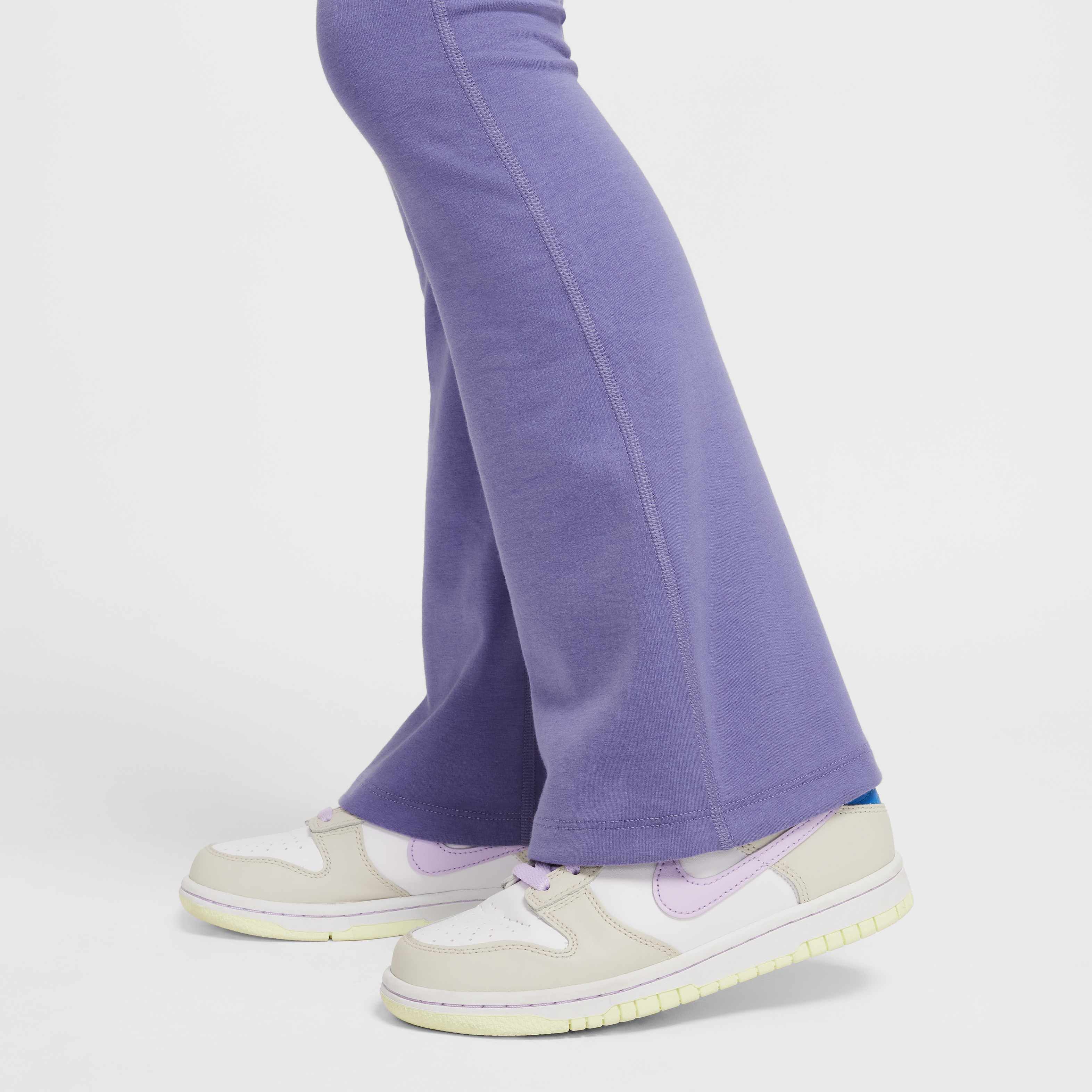 نايكي سبورتسوير كلاسيك image number 3