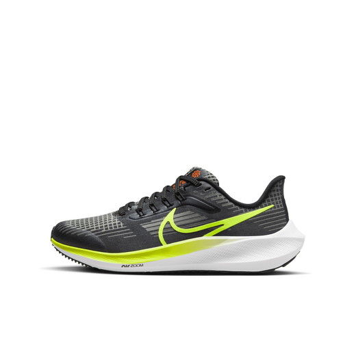 Nike outlet wooz price