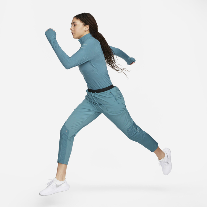 Nike Therma-FIT Run Division image number 7 Nike Therma-FIT Run Division image number 7