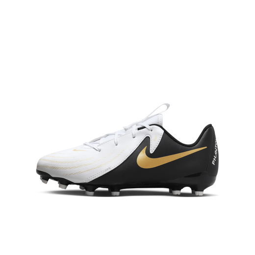 Nike soccer cleats store kids