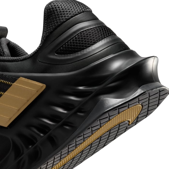 Nike Savaleos image number 6 Nike Savaleos image number 6