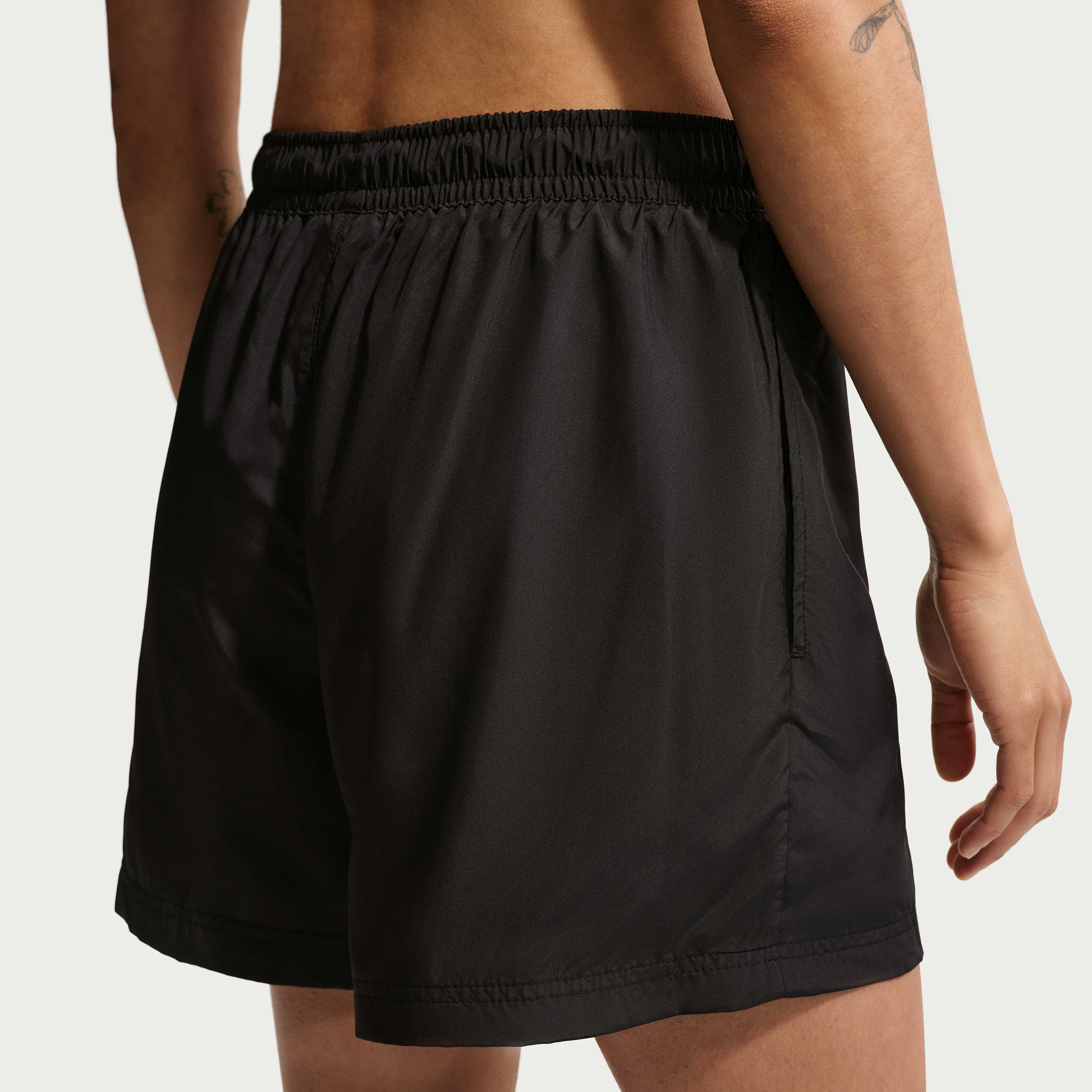 Nike Sportswear Classic Wovens image number 2