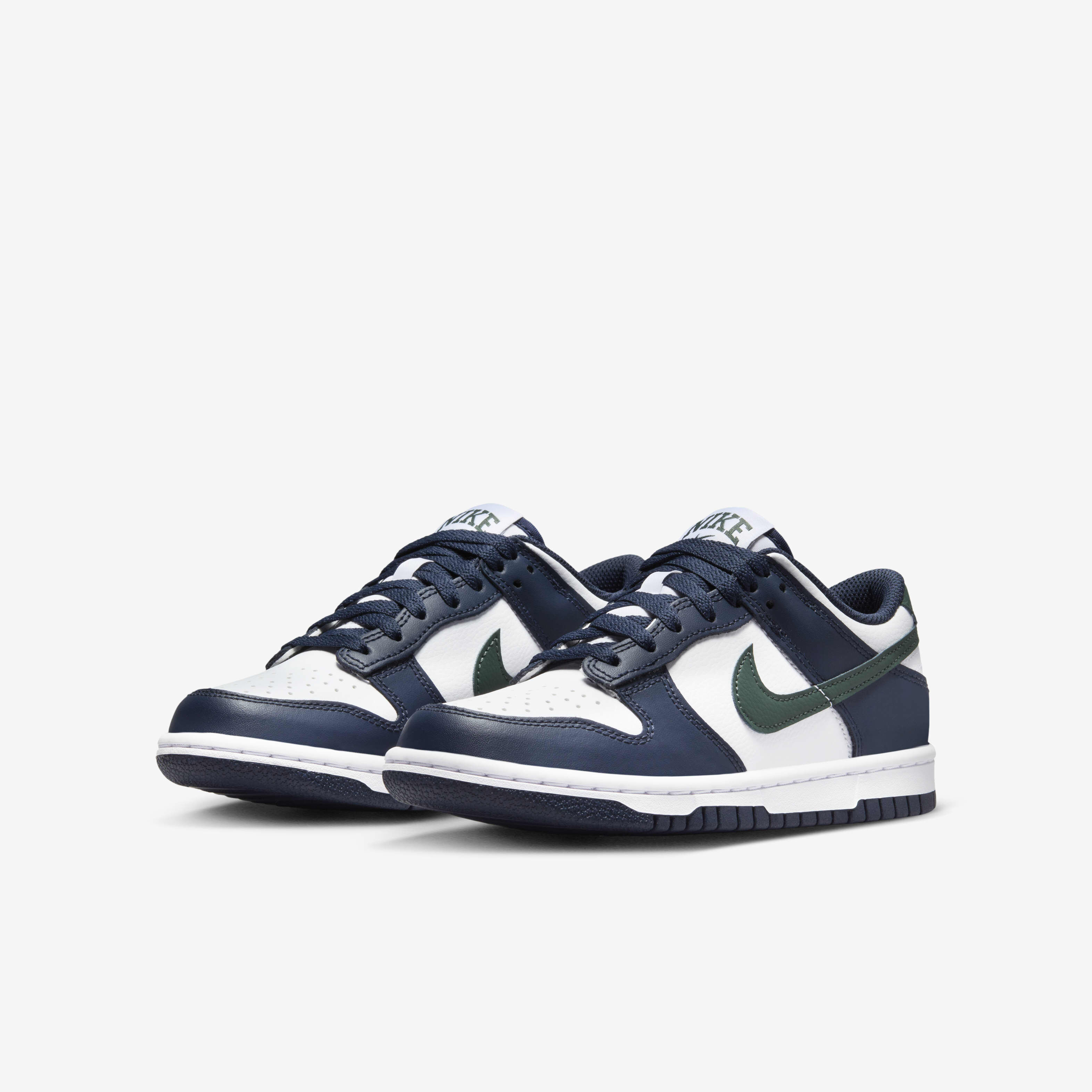 Nike Dunk Low image number 4