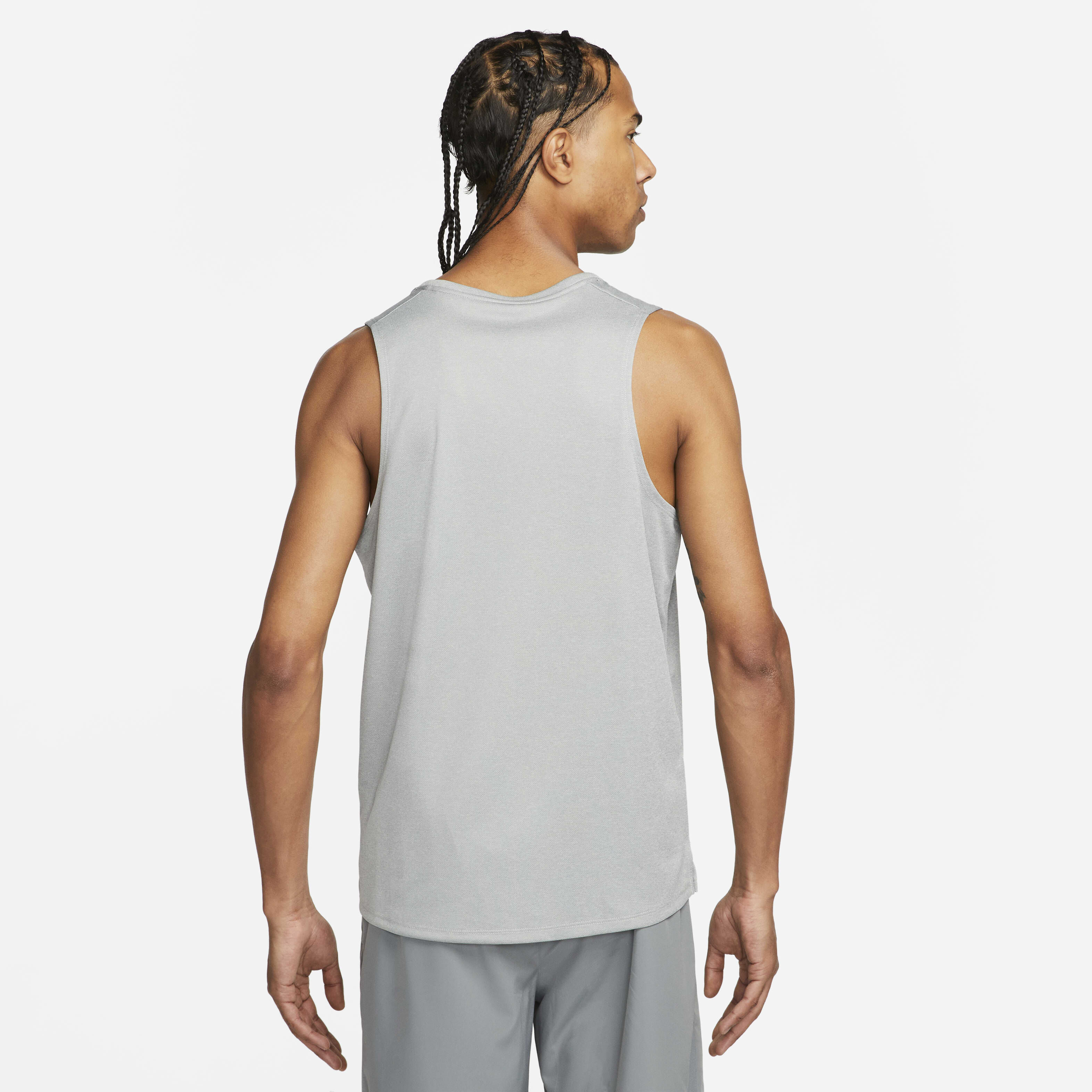 Nike Miler image number 1