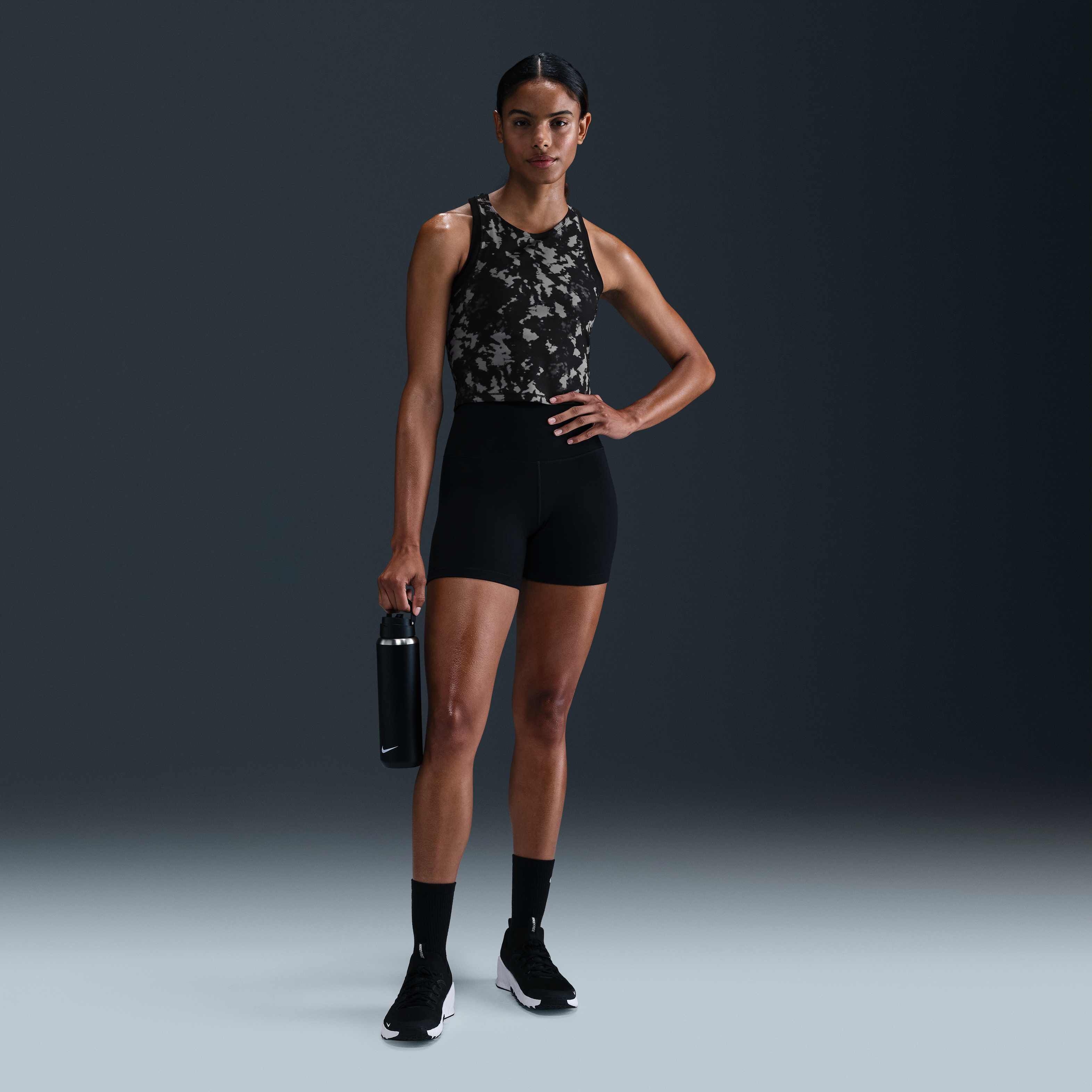 Nike One Fitted image number 3