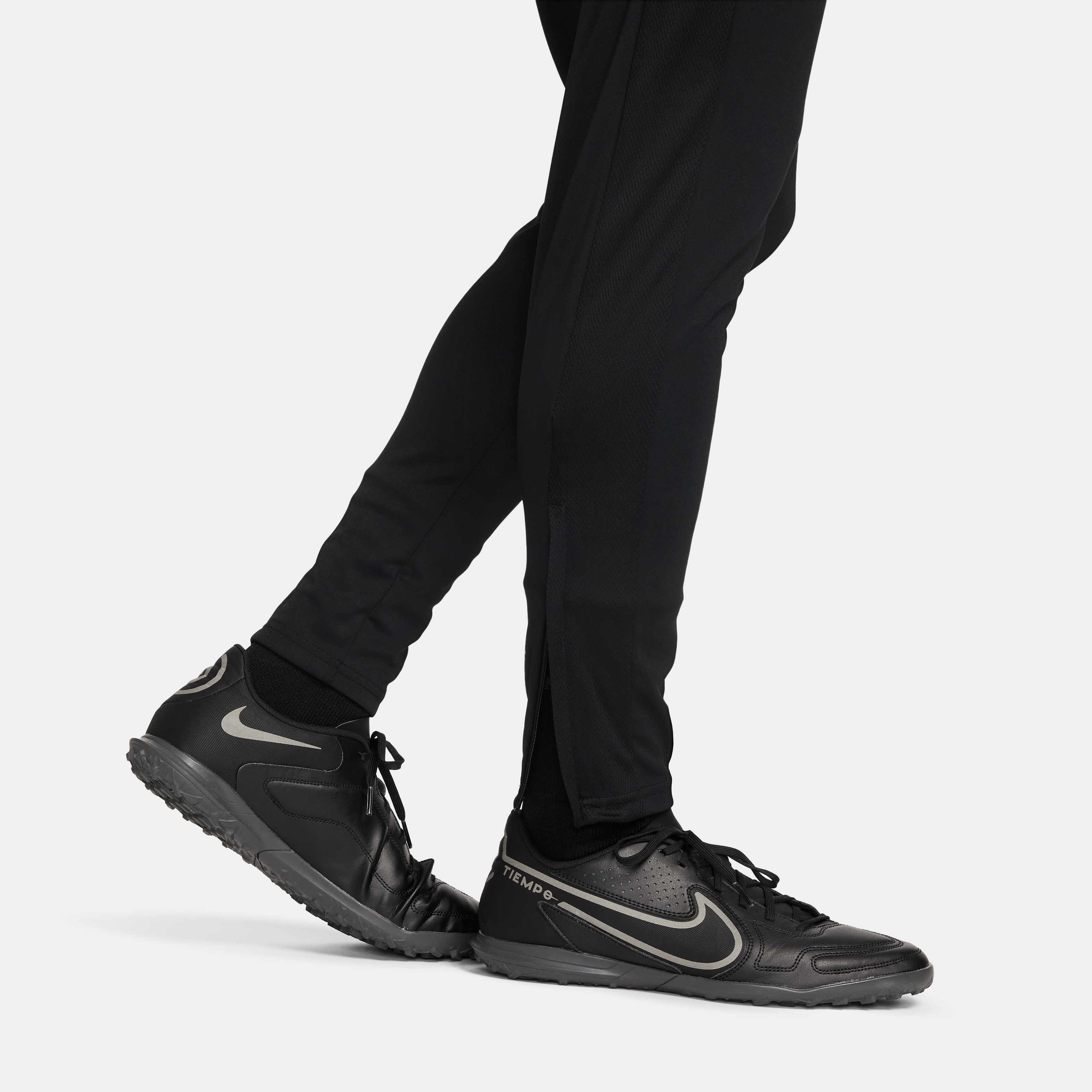 Nike Academy image number 4