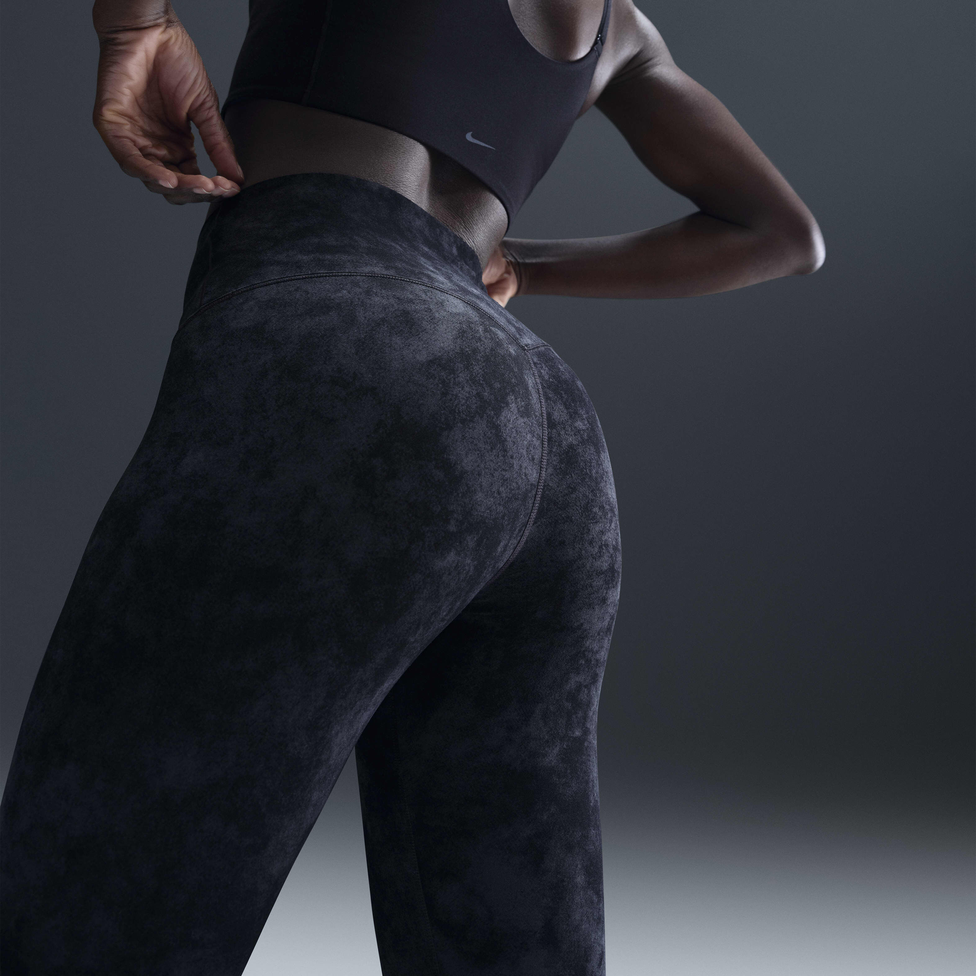 نايكي زينفي تاي-داي image number 2