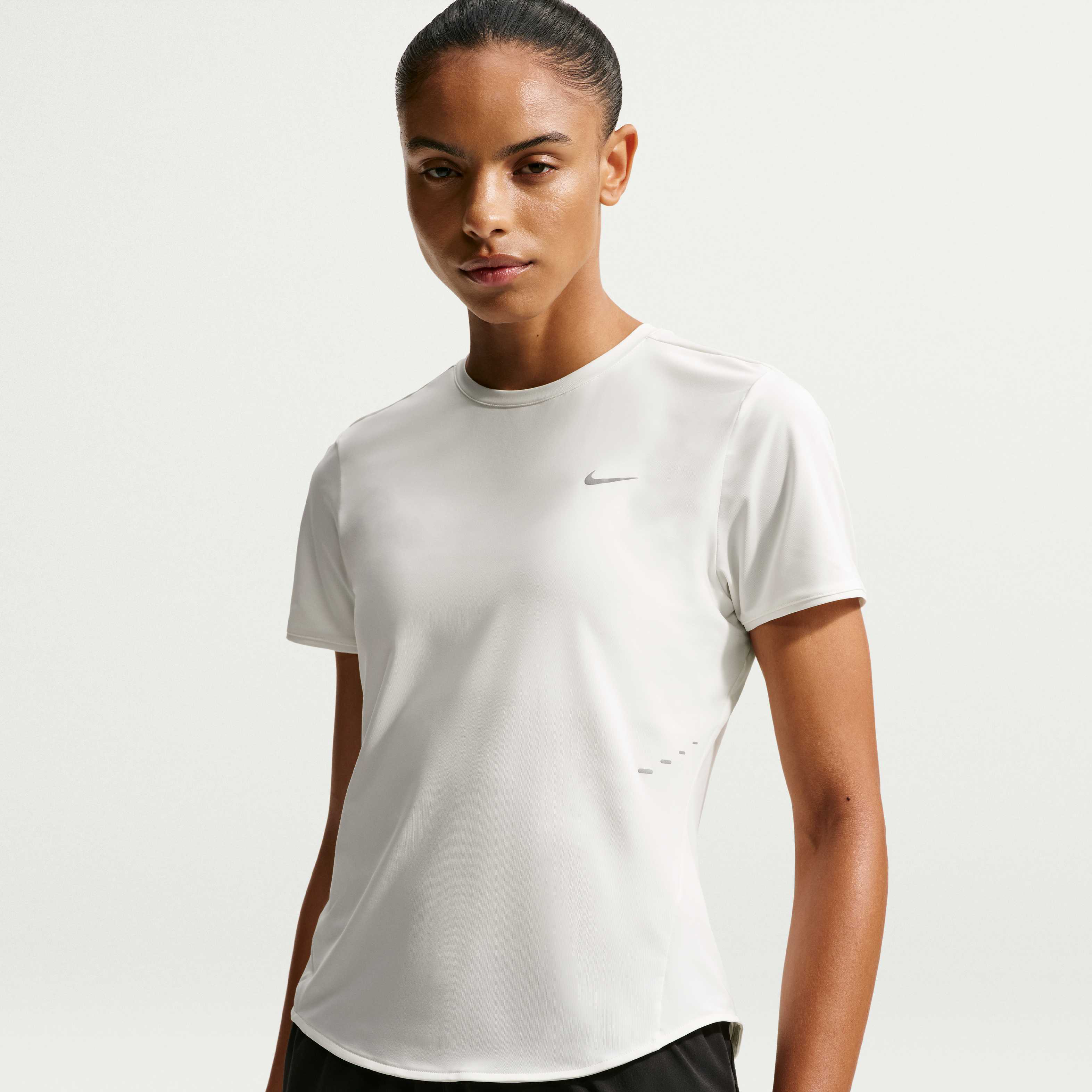 Nike Swift image number 0